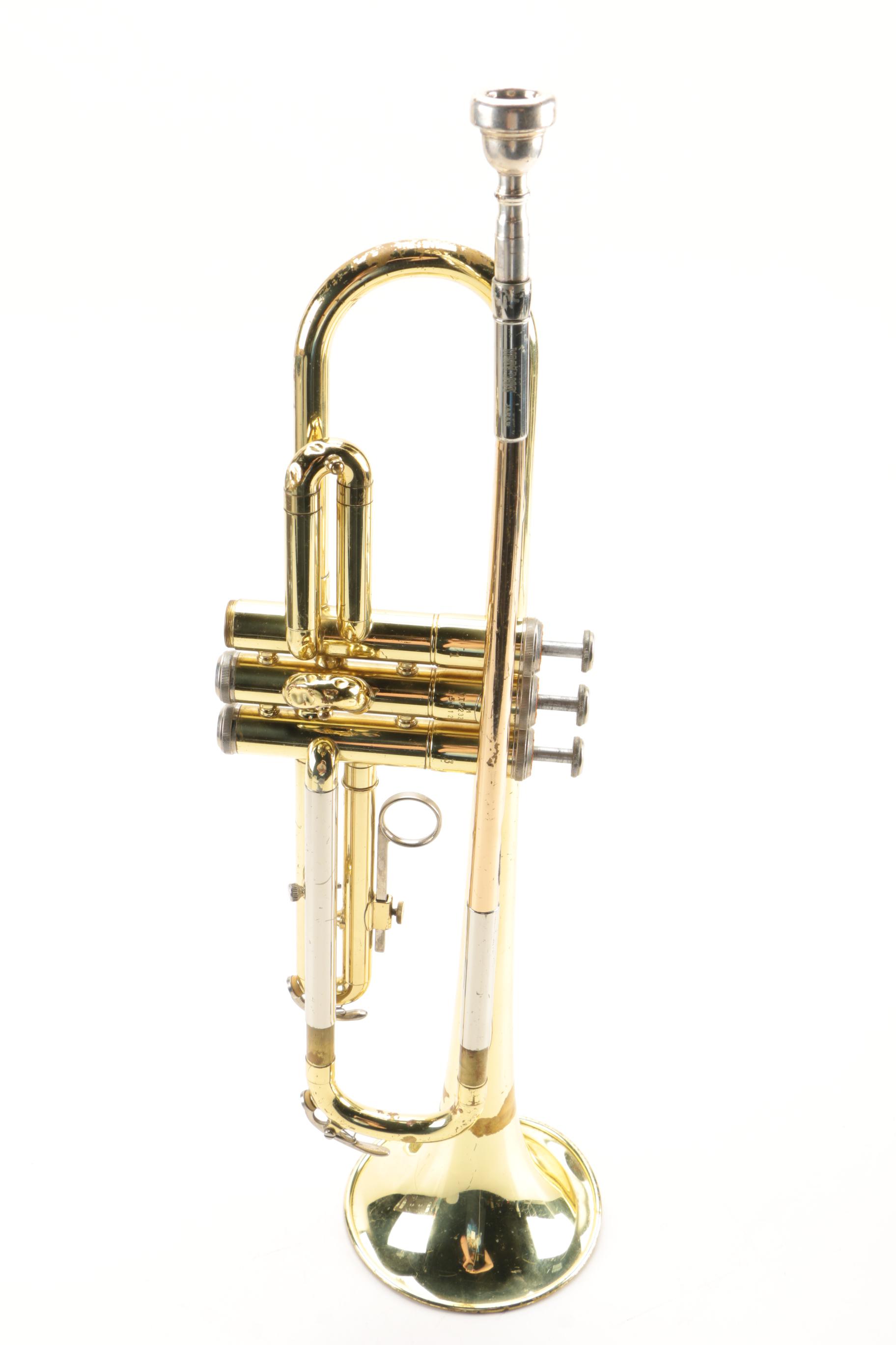 Yamaha Trumpet and Case