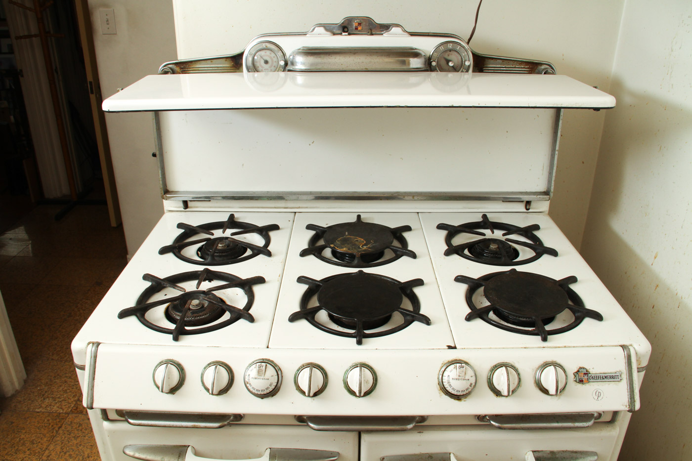 Vintage 1950s O'Keefe & Merritt Stove