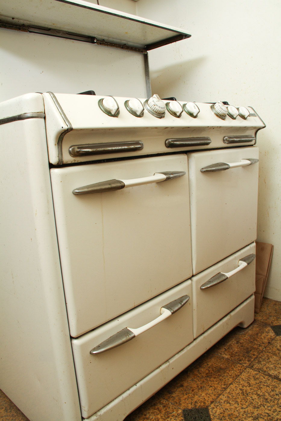 Vintage 1950s O'Keefe & Merritt Stove