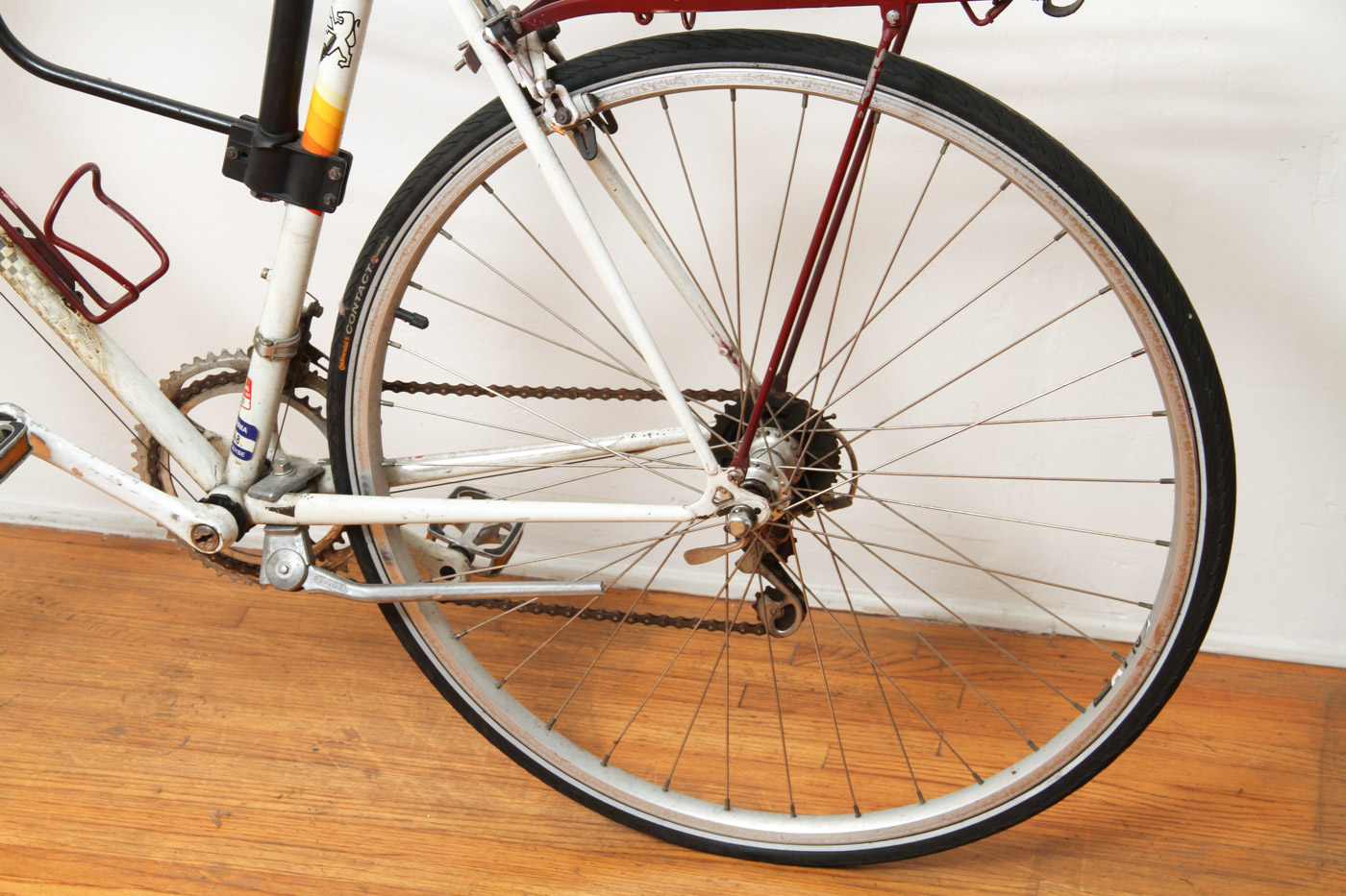 Vintage Peugeot 501 Bicycle  and a leyne pump