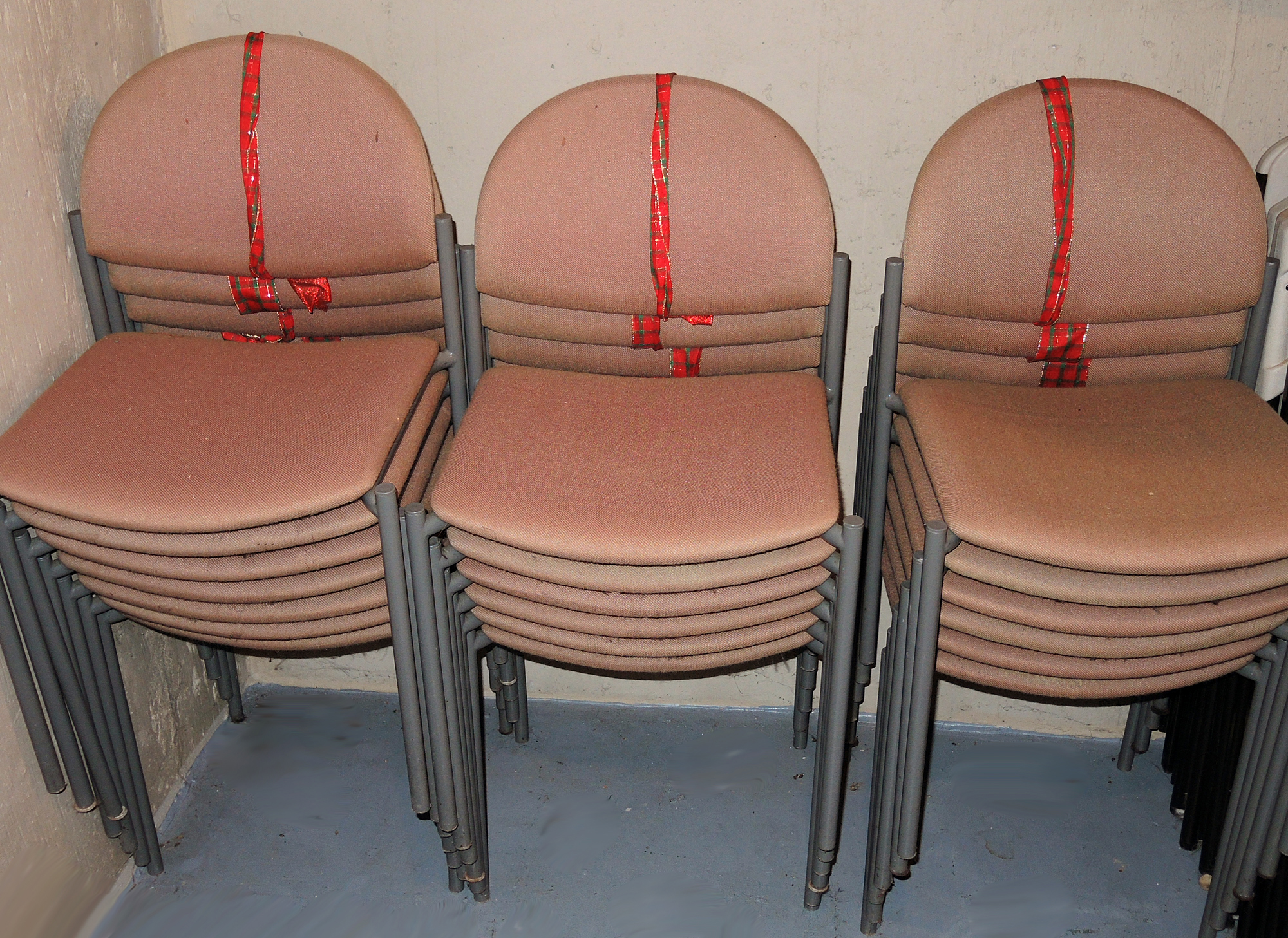 19 Krueger Stacking Side Chairs