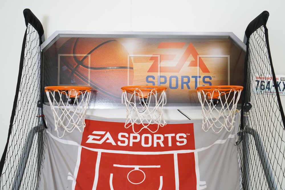 EA SPORTS Triple Hoop Challenge Basketball Game