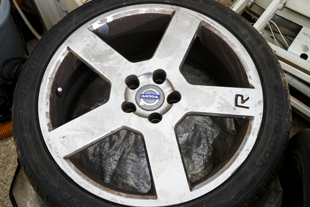 Hankook Ventus V12 EVO Racing Tires with Volvo Rims