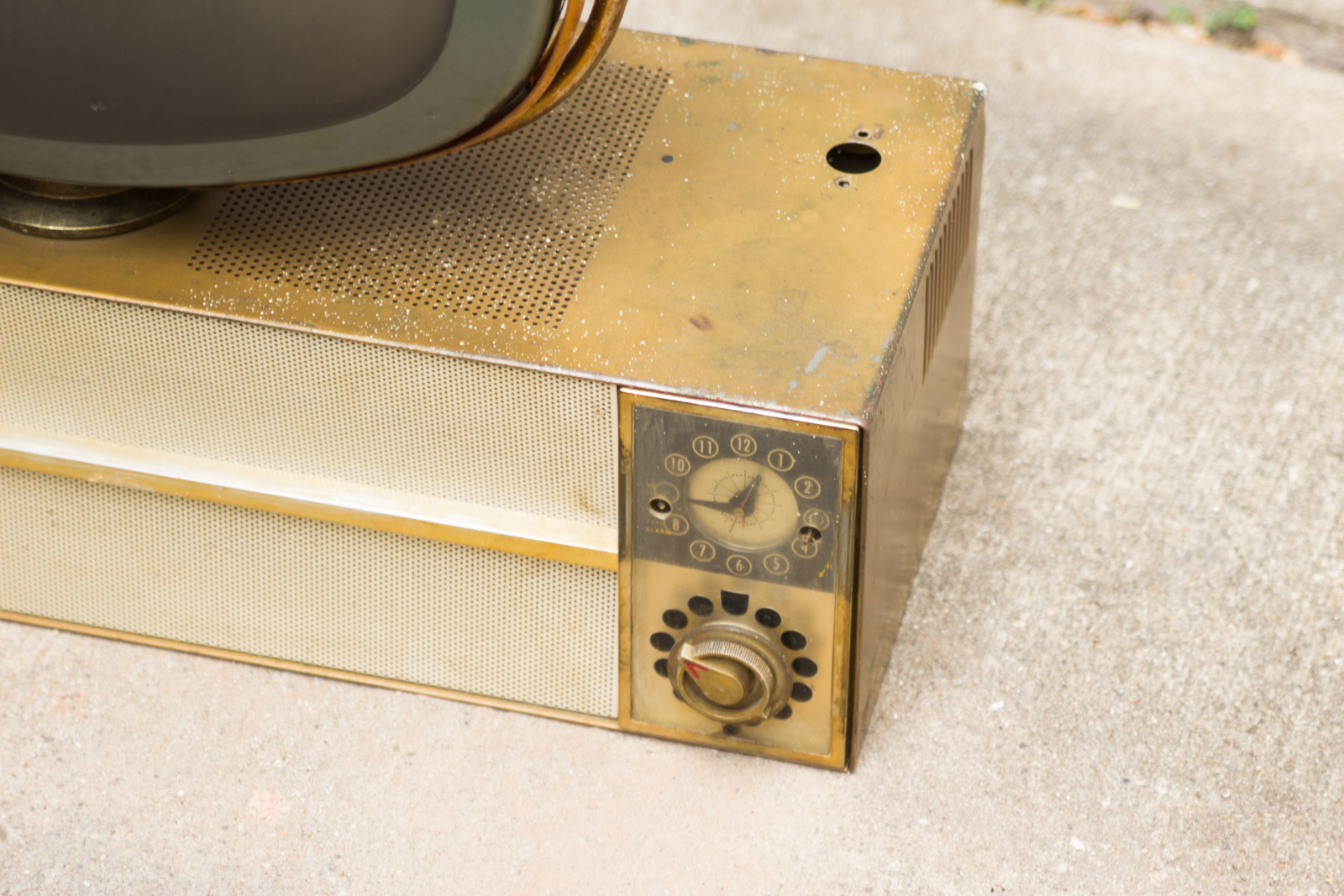 Vintage 1950s Philco Predicta Swivel Television