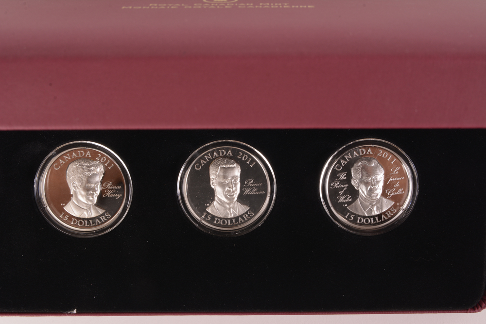 2011 "Continuity of the Crown Series" Ultra High Relief Cameo Sterling Silver Coin Set