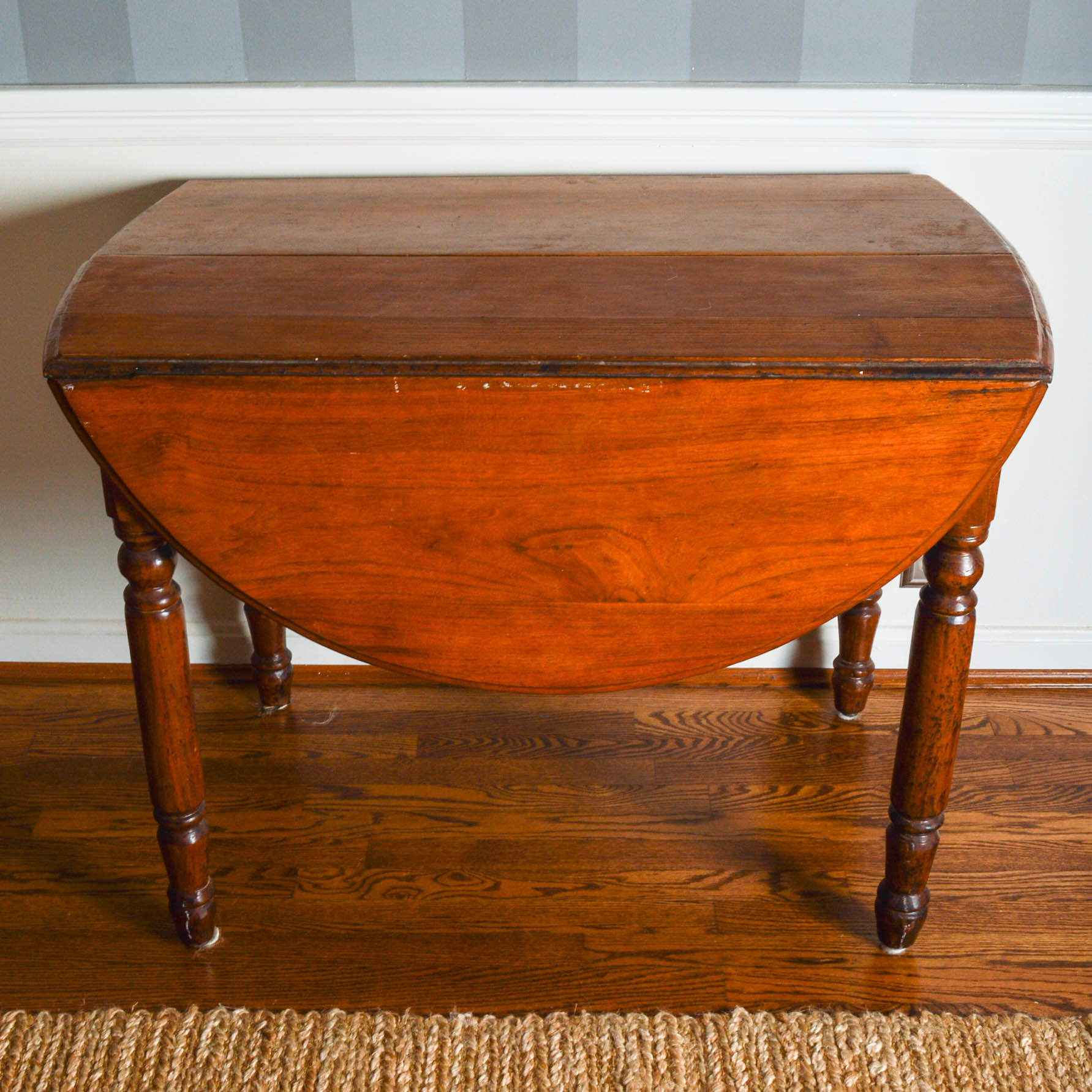 Vintage Drop-Leaf Dining Table