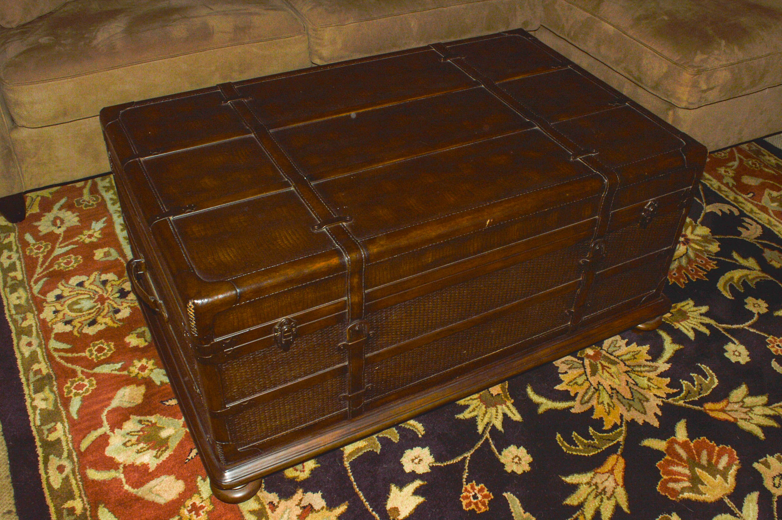 Trunk Coffee Table With Drawers