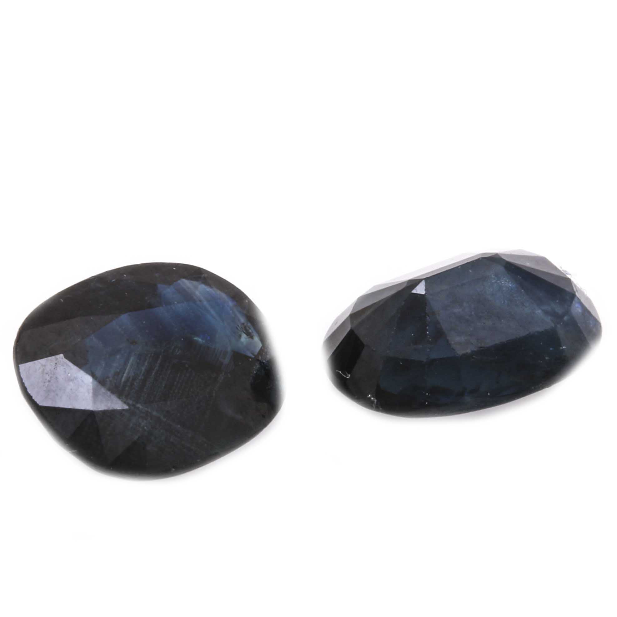 Pair of Loose Oval Faceted 3.75 CTW Blue Sapphires