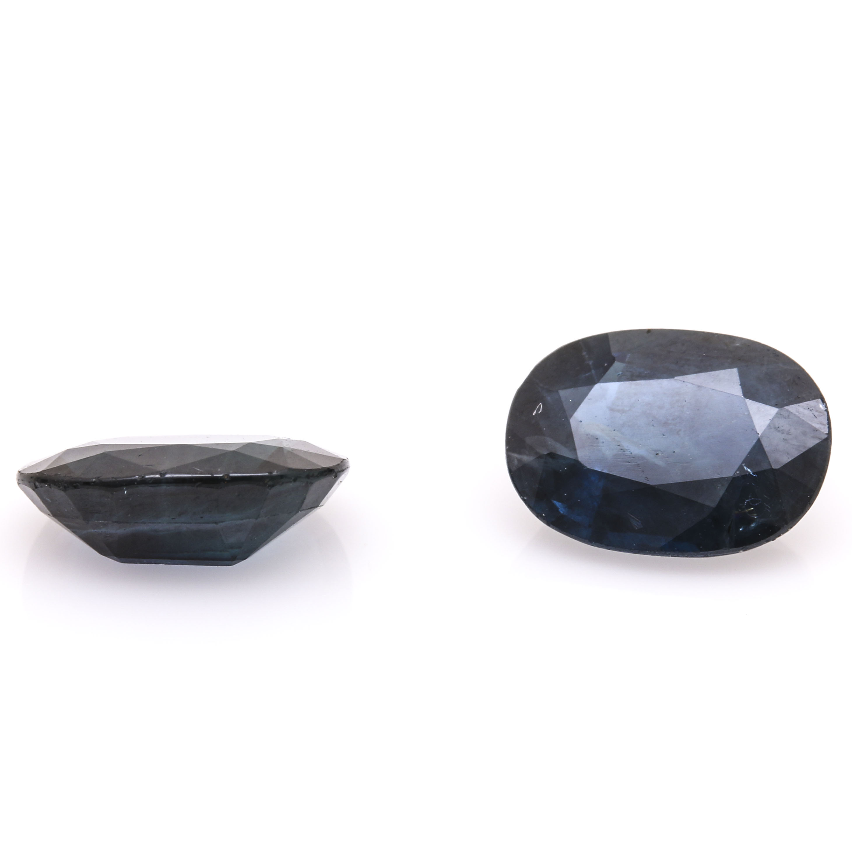 Pair of Loose Oval Faceted 3.75 CTW Blue Sapphires