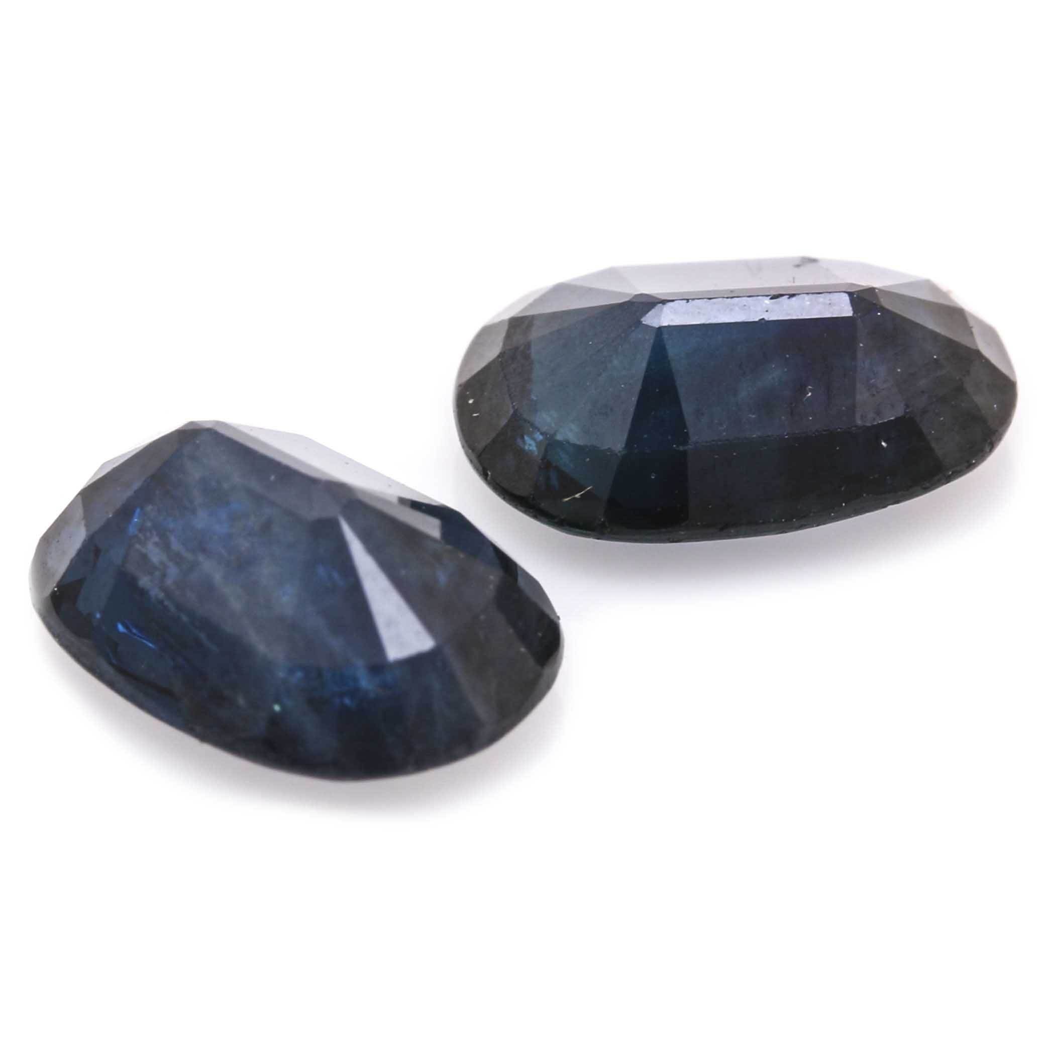 Pair of Loose Oval Faceted 3.75 CTW Blue Sapphires