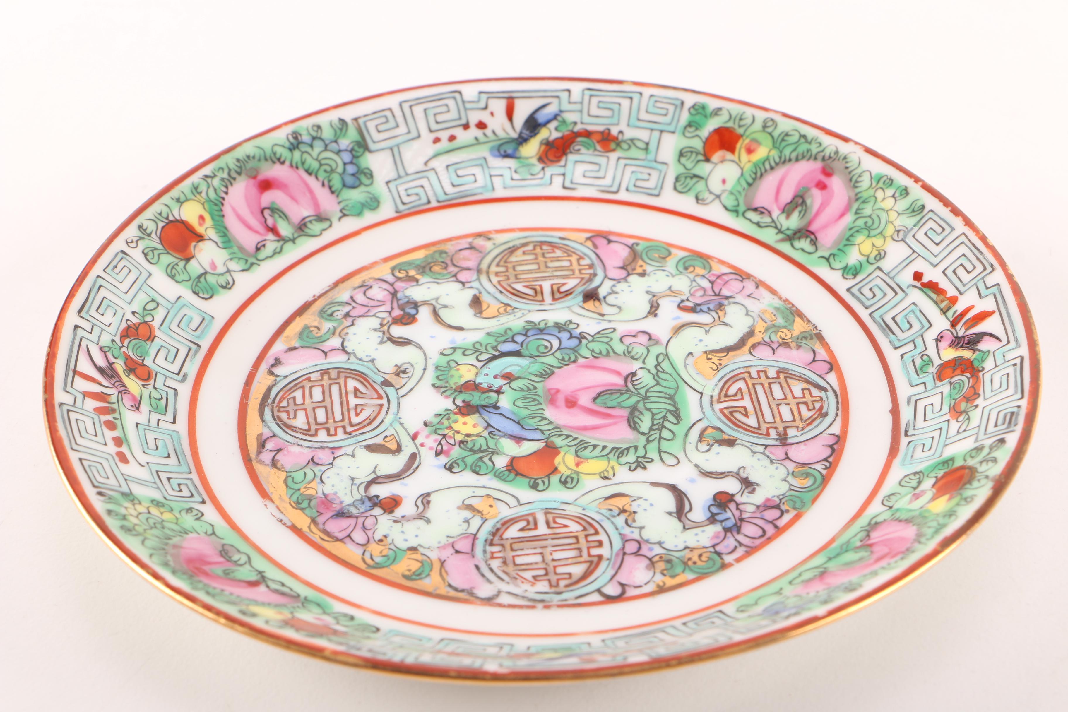 Circa 1970s Hong Kong Exportware Porcelain Plates
