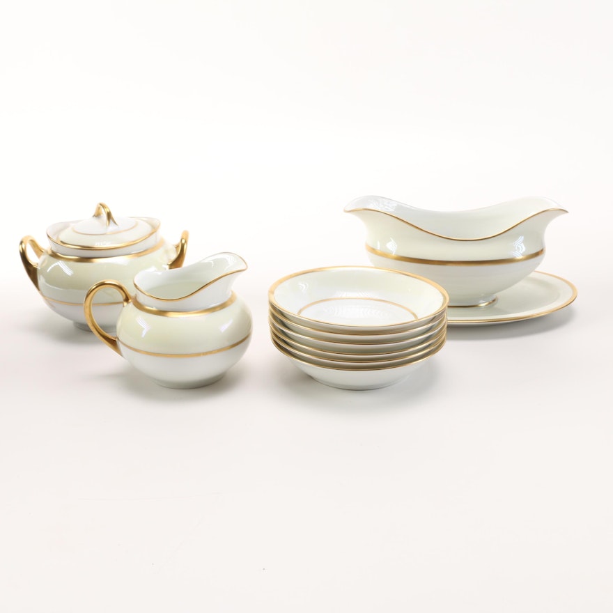 Hutschenreuther Selb "Favorite" Porcelain Tableware