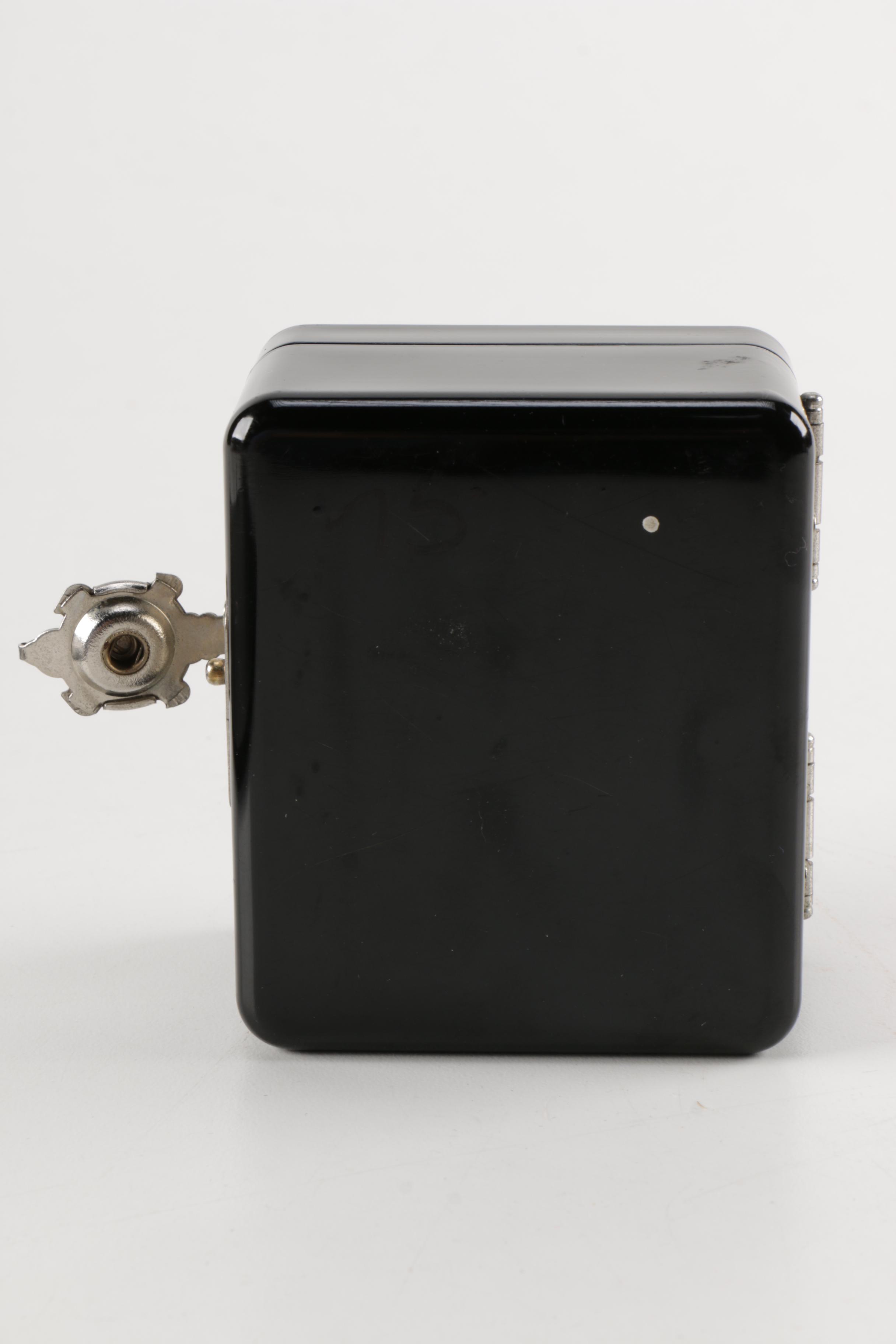 Mother of Pearl Black Lacquer Trinket Box