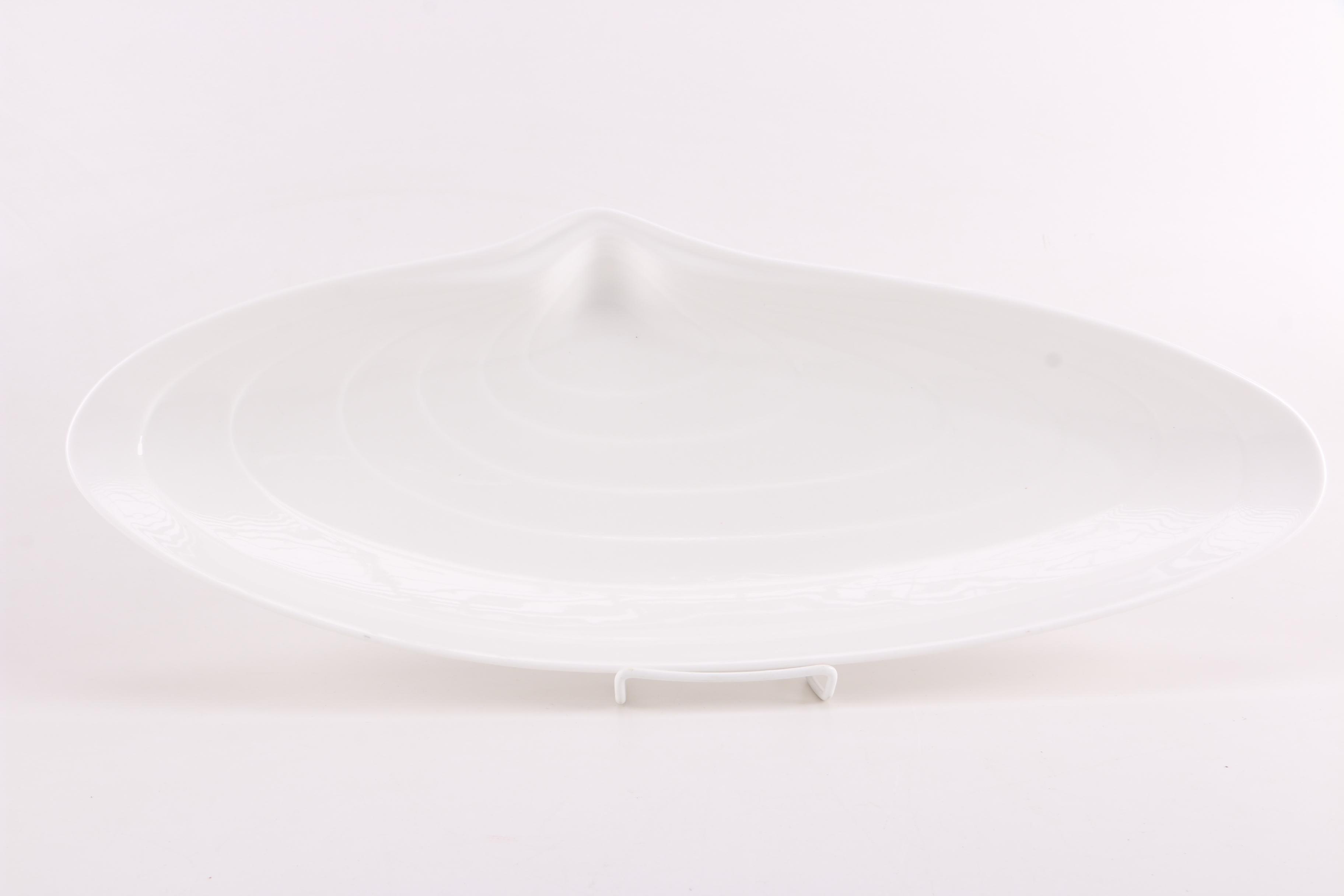 Coquille Serving Dishes