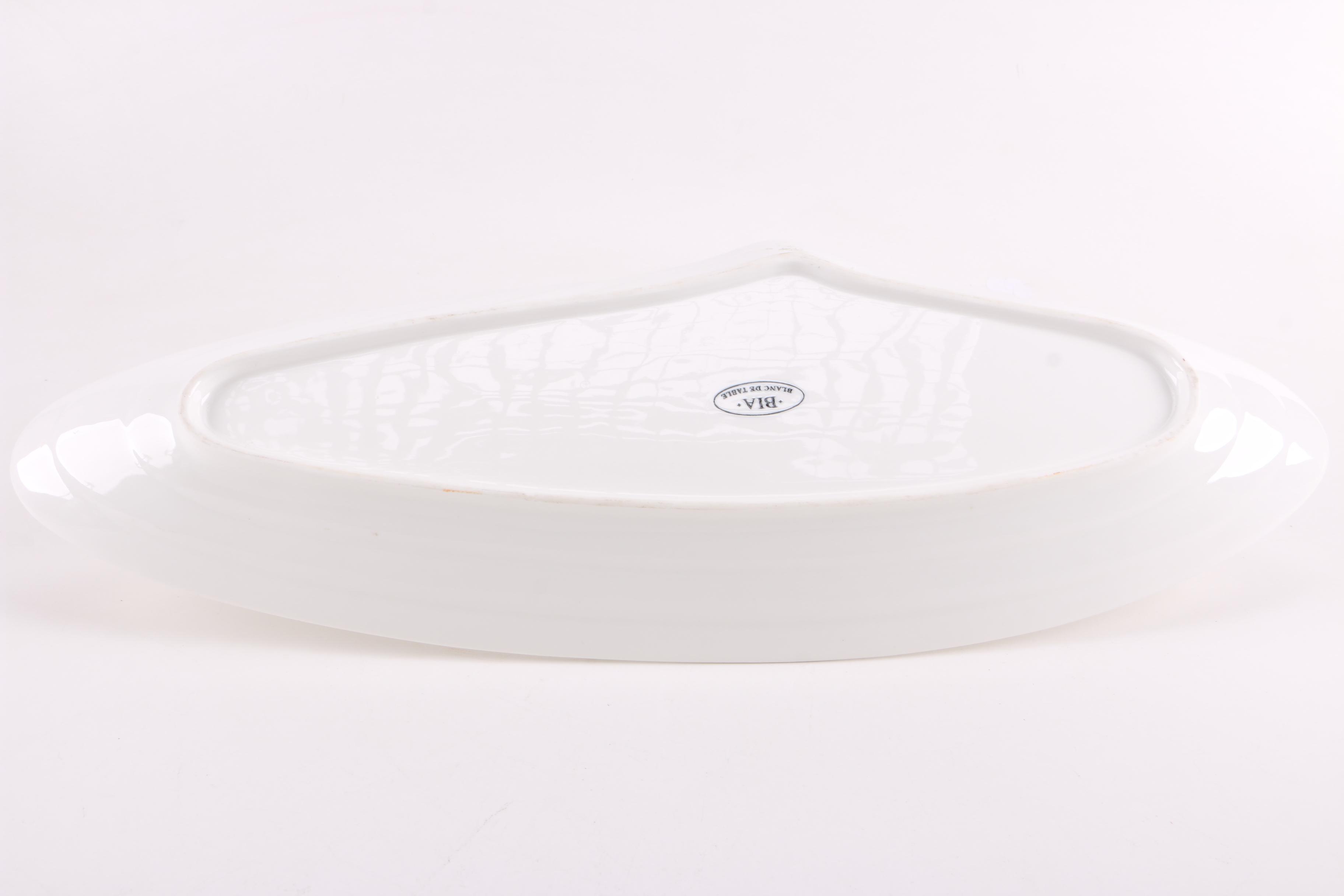 Coquille Serving Dishes