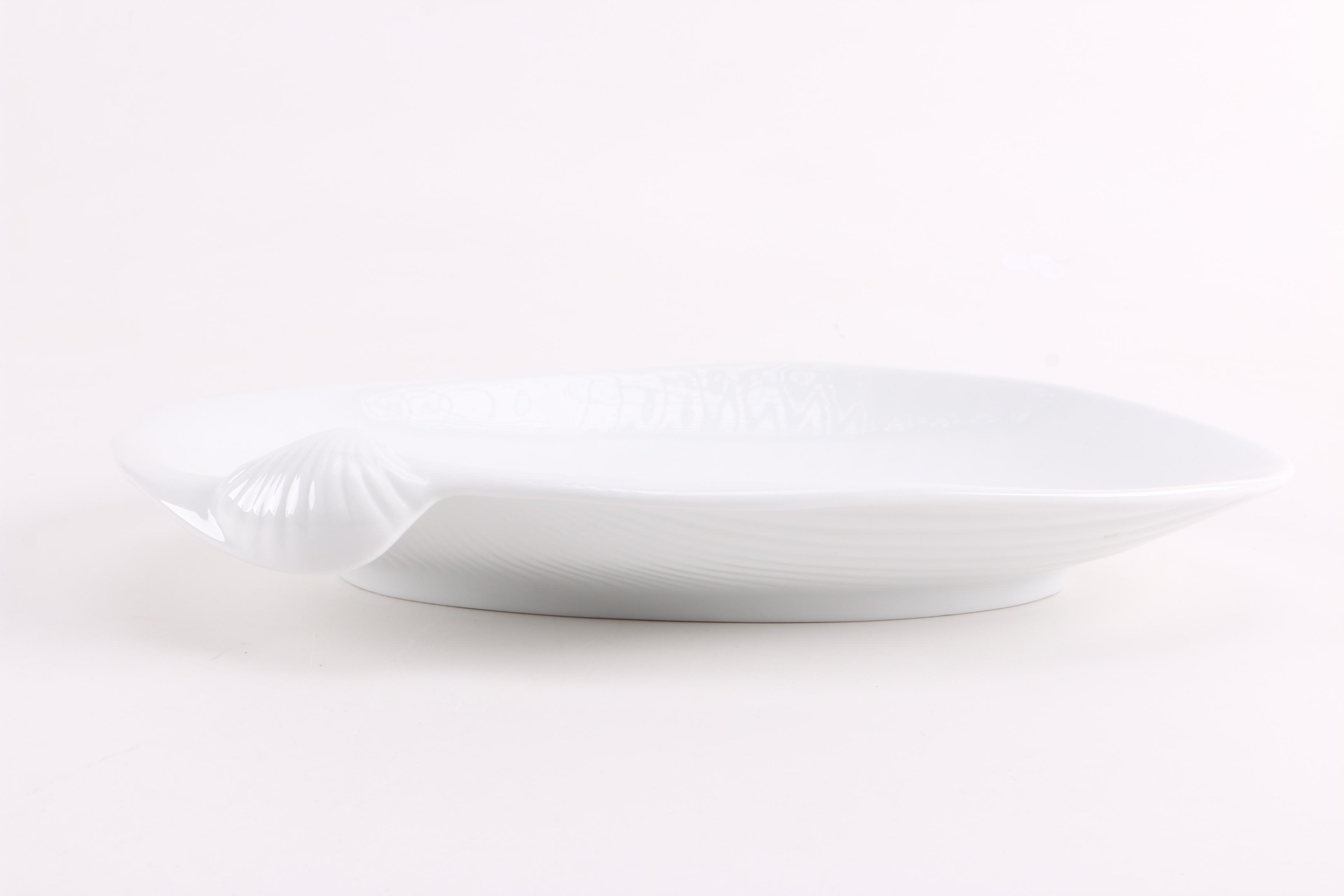 Coquille Serving Dishes