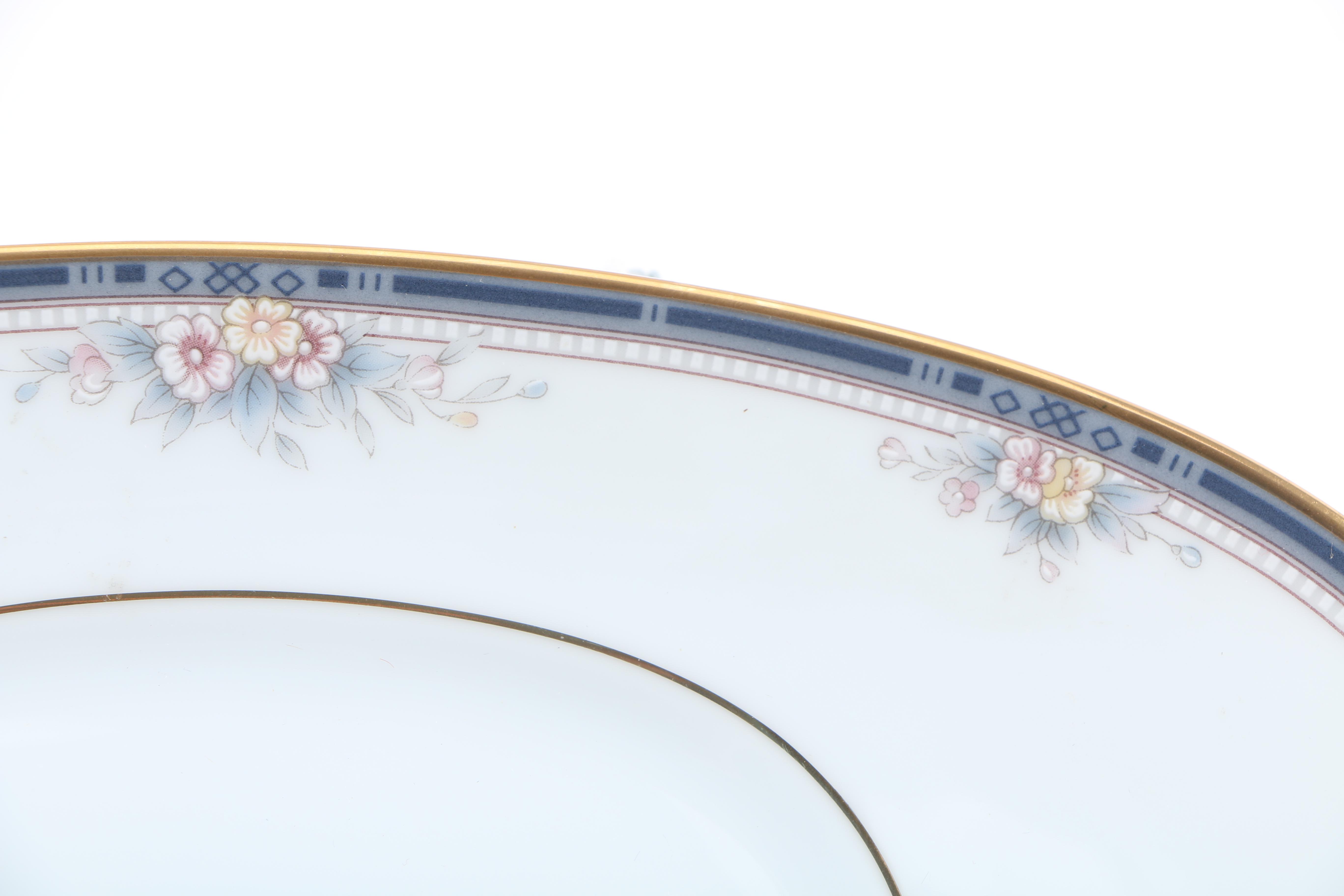Noritake "Ontario" Porcelain Dinner Service