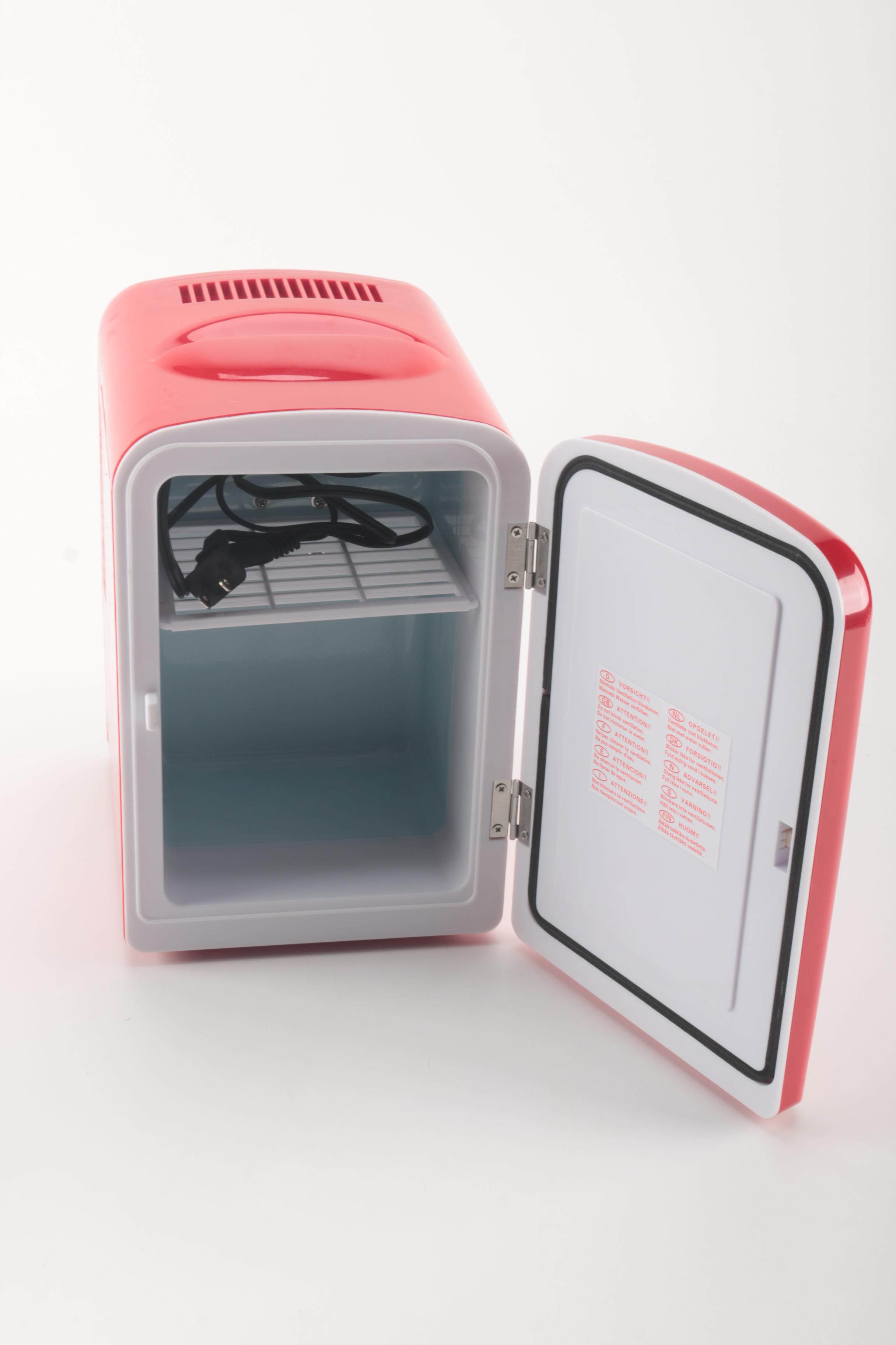 Coca-Cola Compact Refrigerator