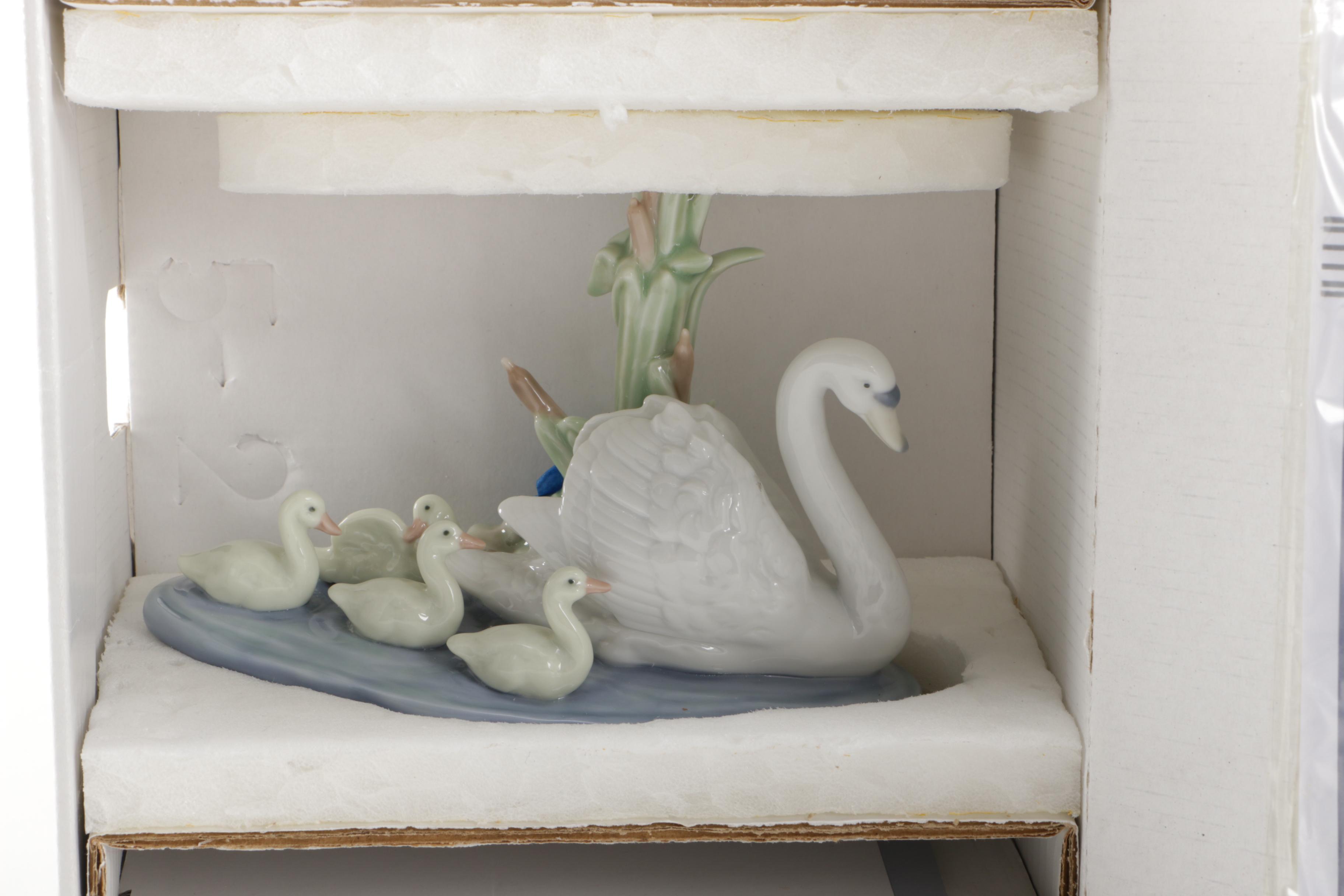 Signed 1989 Lladro "Follow Me" Porcelain Figurine #01005722