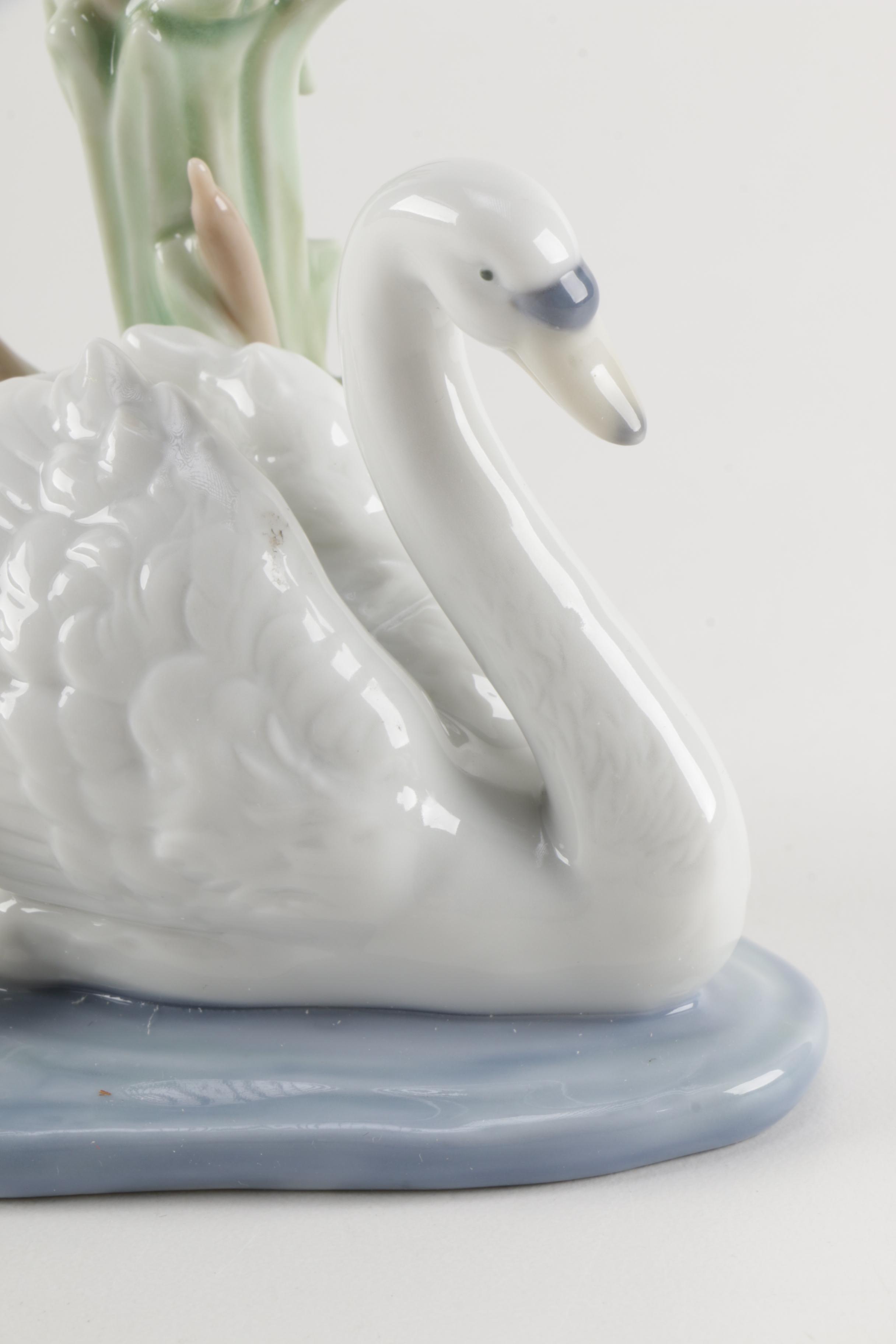 Signed 1989 Lladro "Follow Me" Porcelain Figurine #01005722