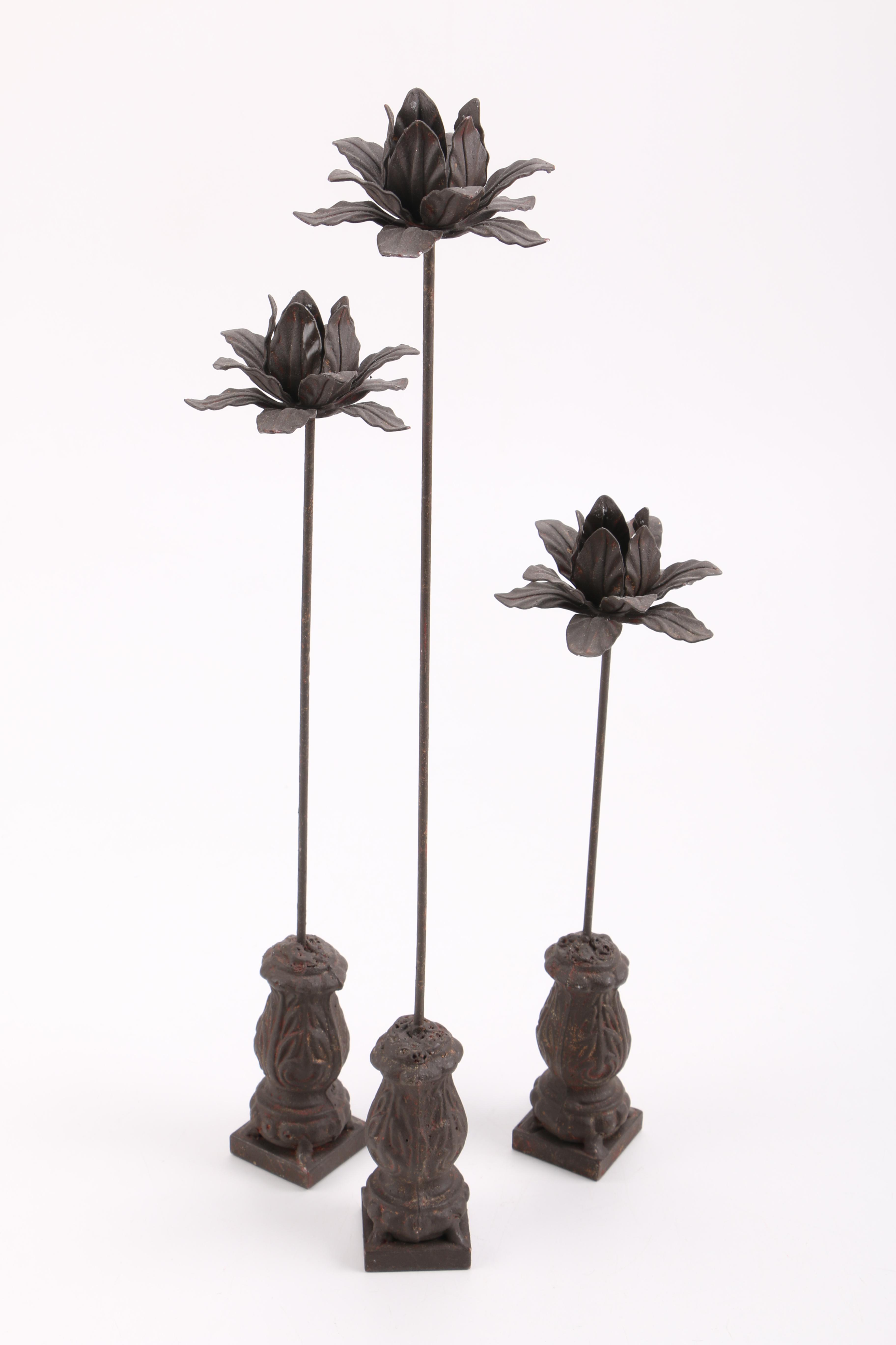 Metal Flowers and Fence Tops