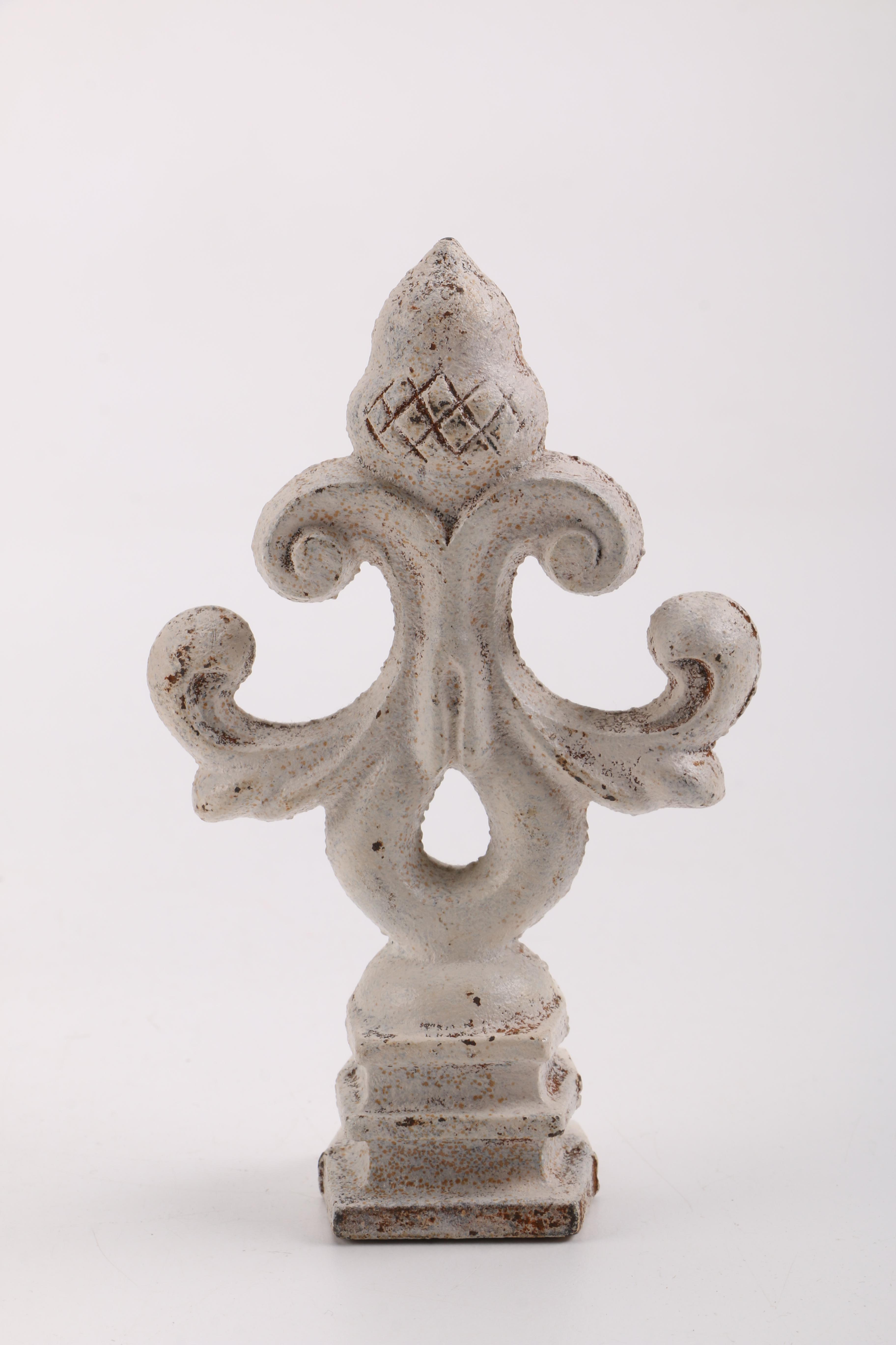 Metal Flowers and Fence Tops