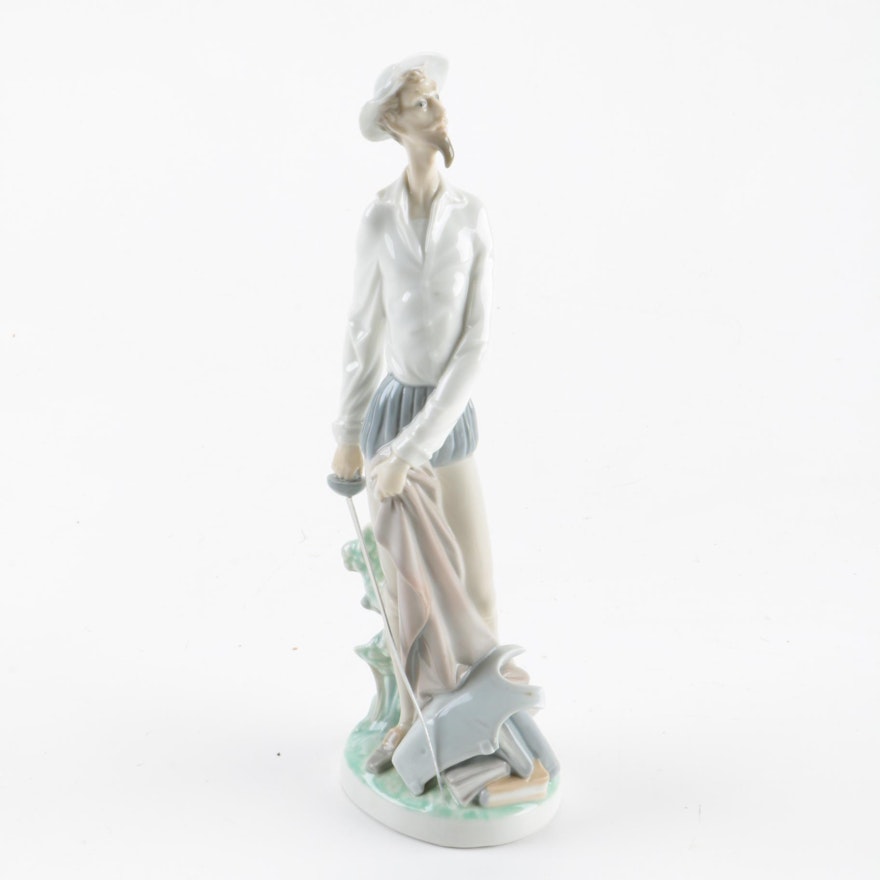 Lladró "Quixote Standing Up" Figurine