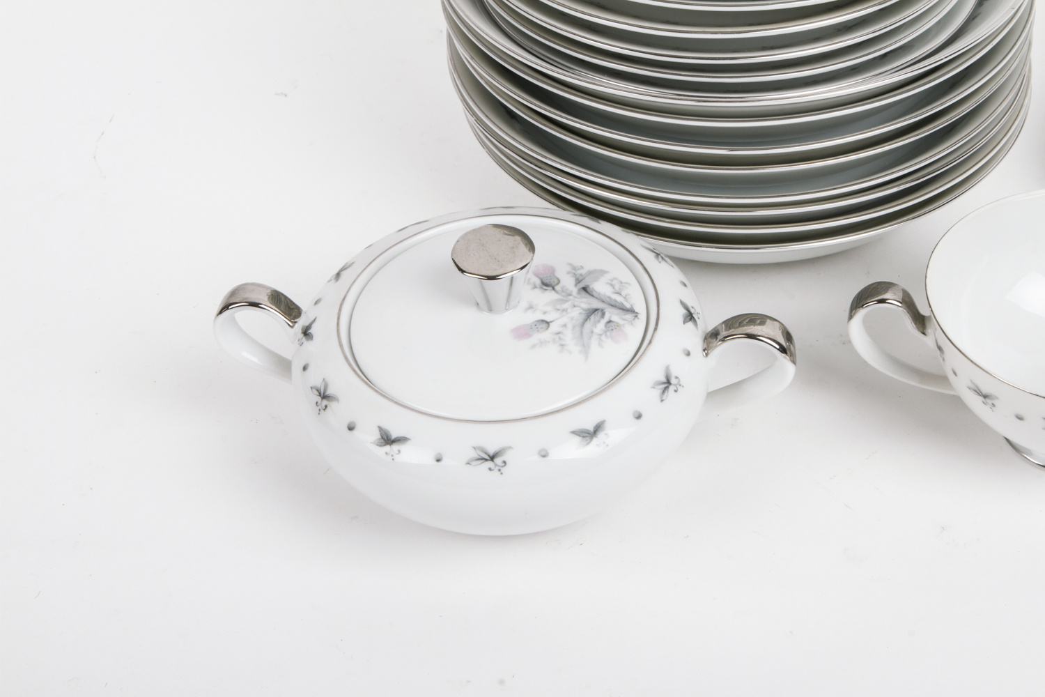 Japanese Seyei Fine China Set