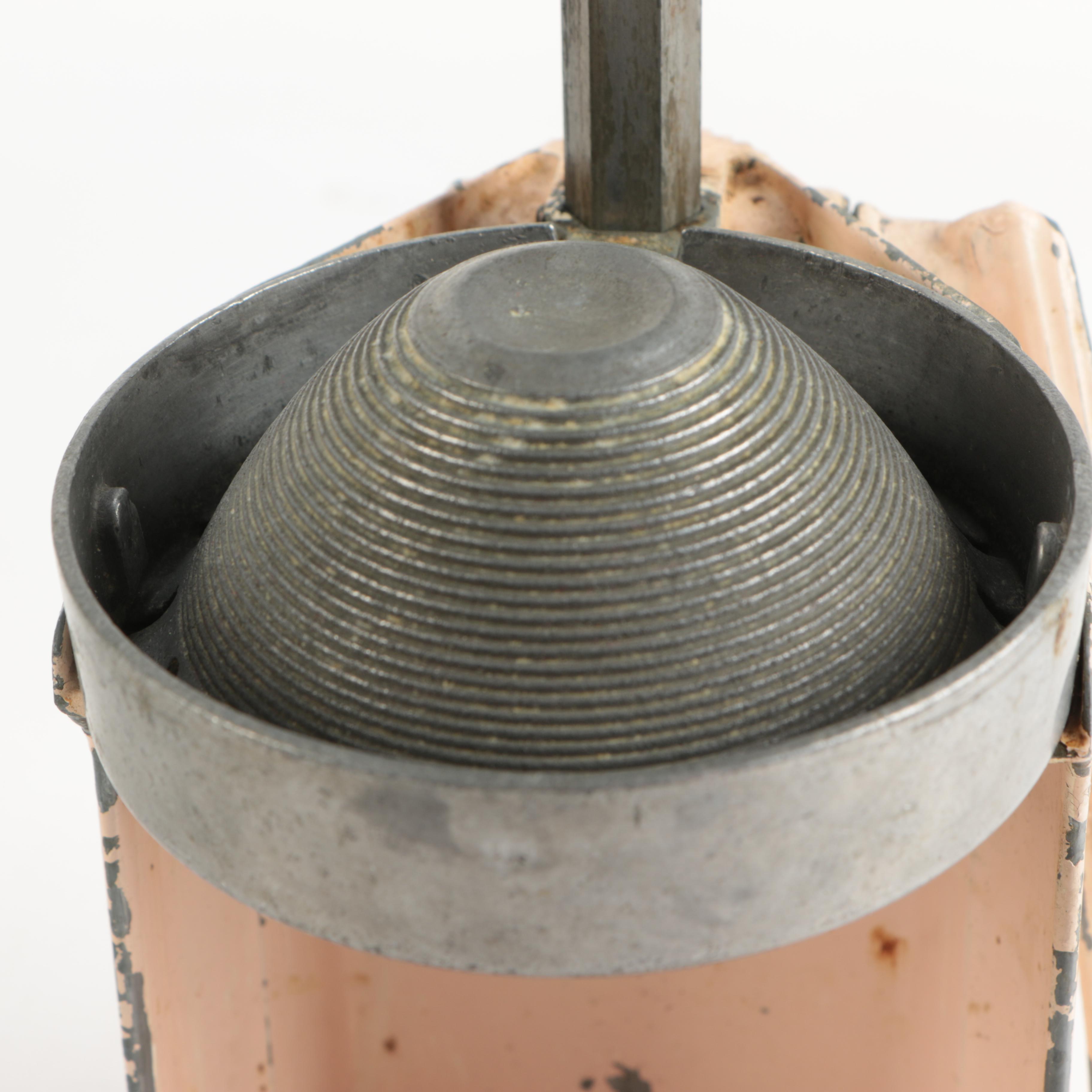 1950s Rival Juice-O-Mat Cast Iron Juicer