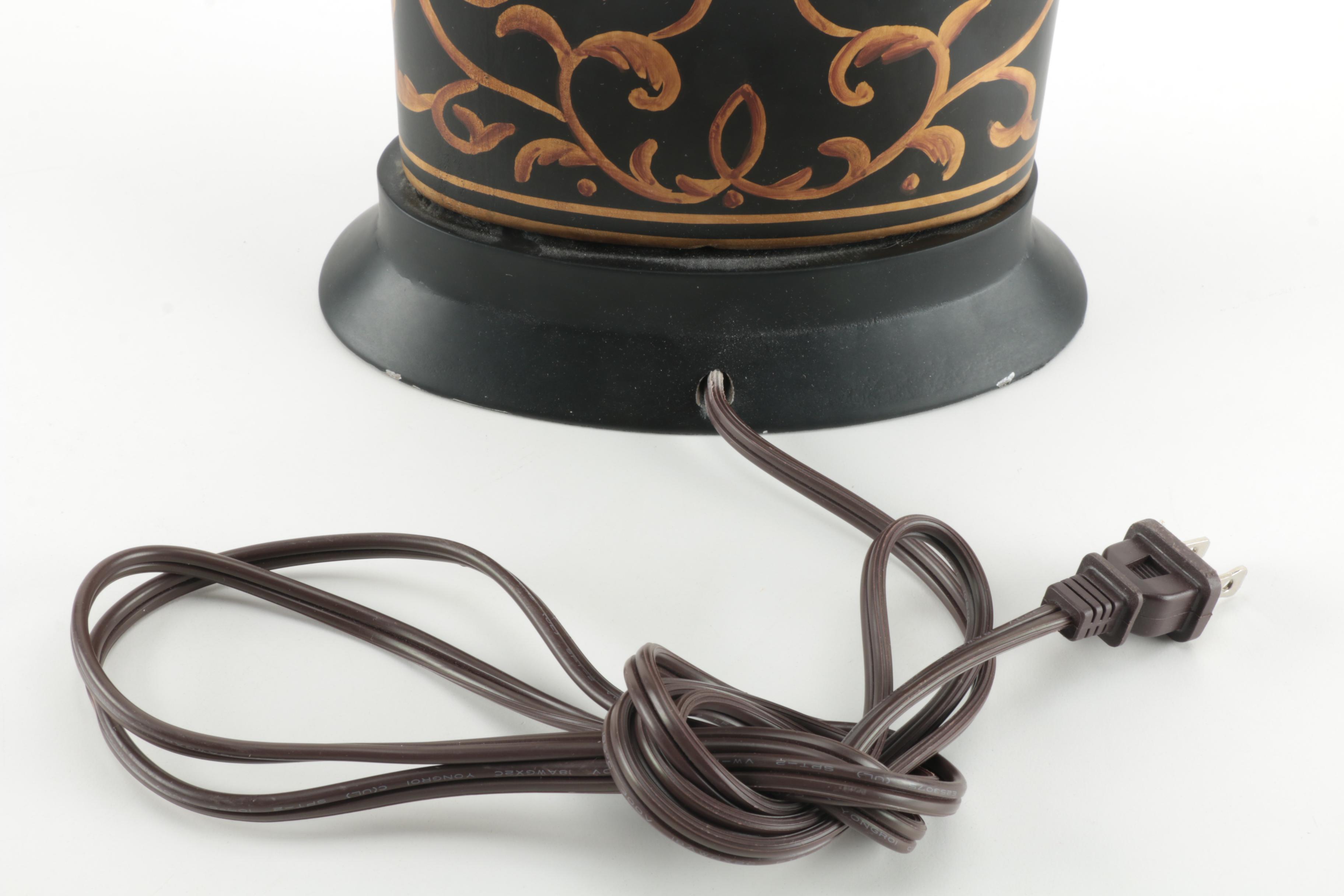 Oriental AccentsTable Lamp