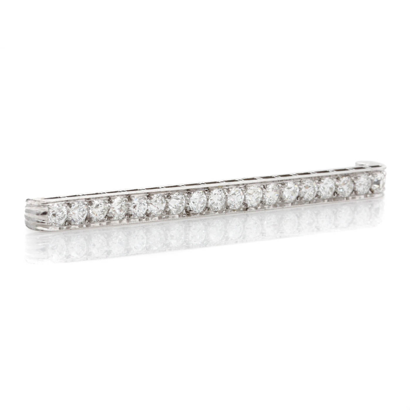 J. E. Caldwell Platinum 1.75 CTW Diamond Bar Pin