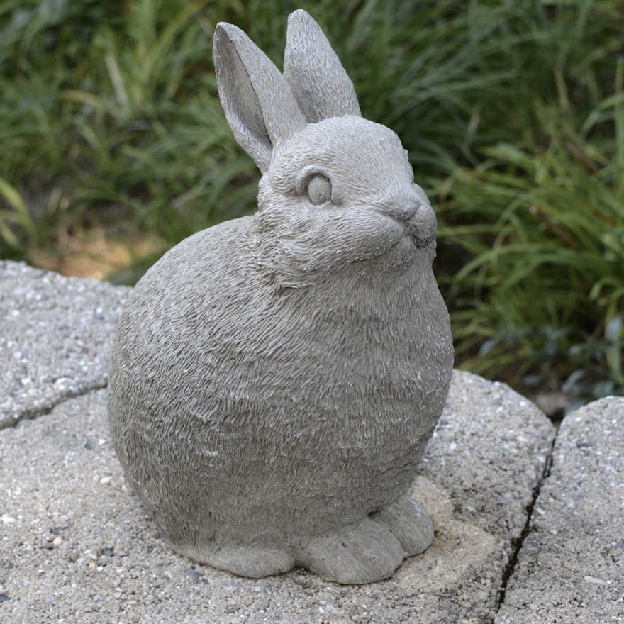 Garden Rabbit Sculpture