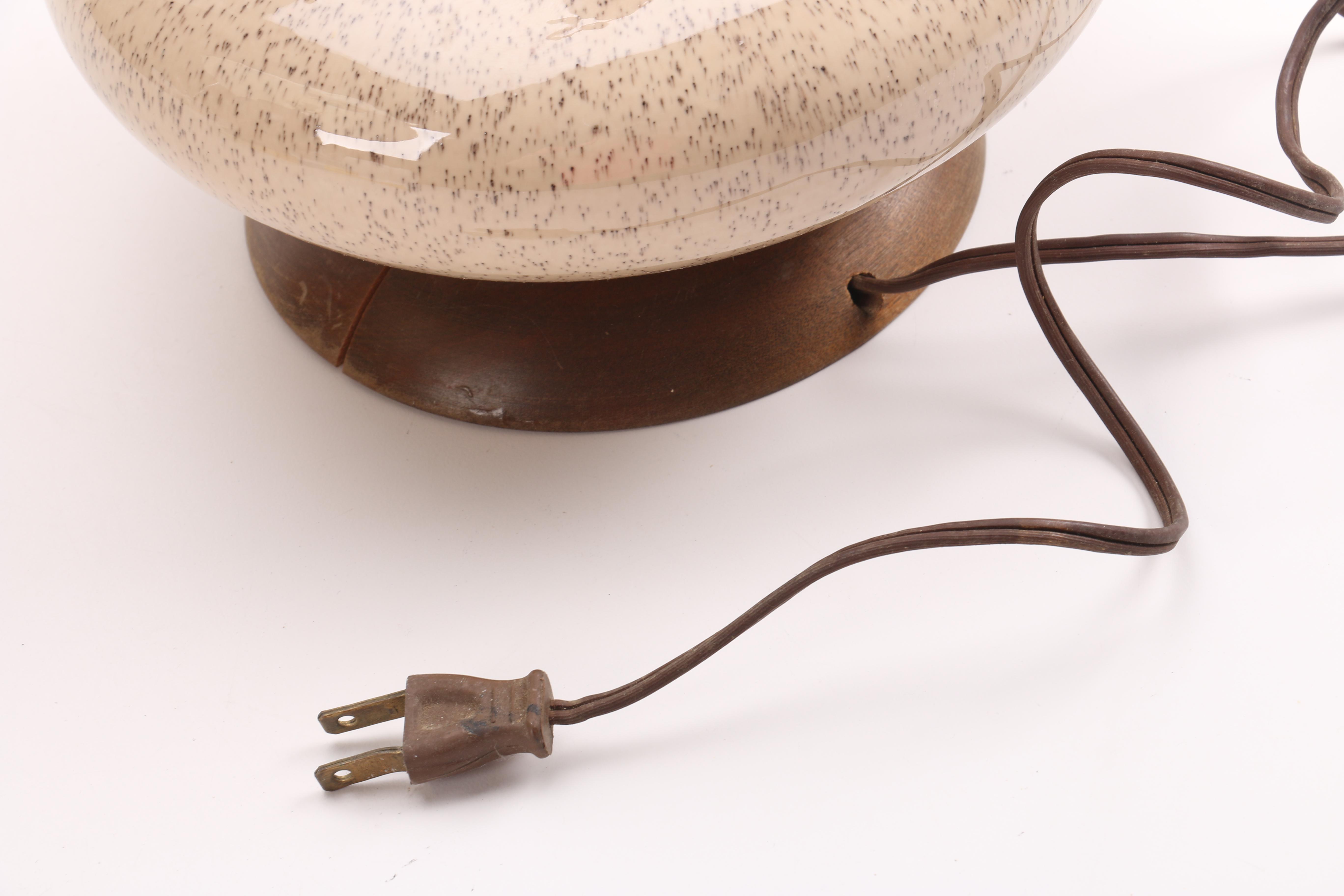 Mid Century Modern Ceramic and Wood Lamp