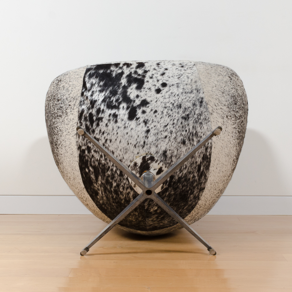 Arne Jacobsen Style Cowhide Egg Chair