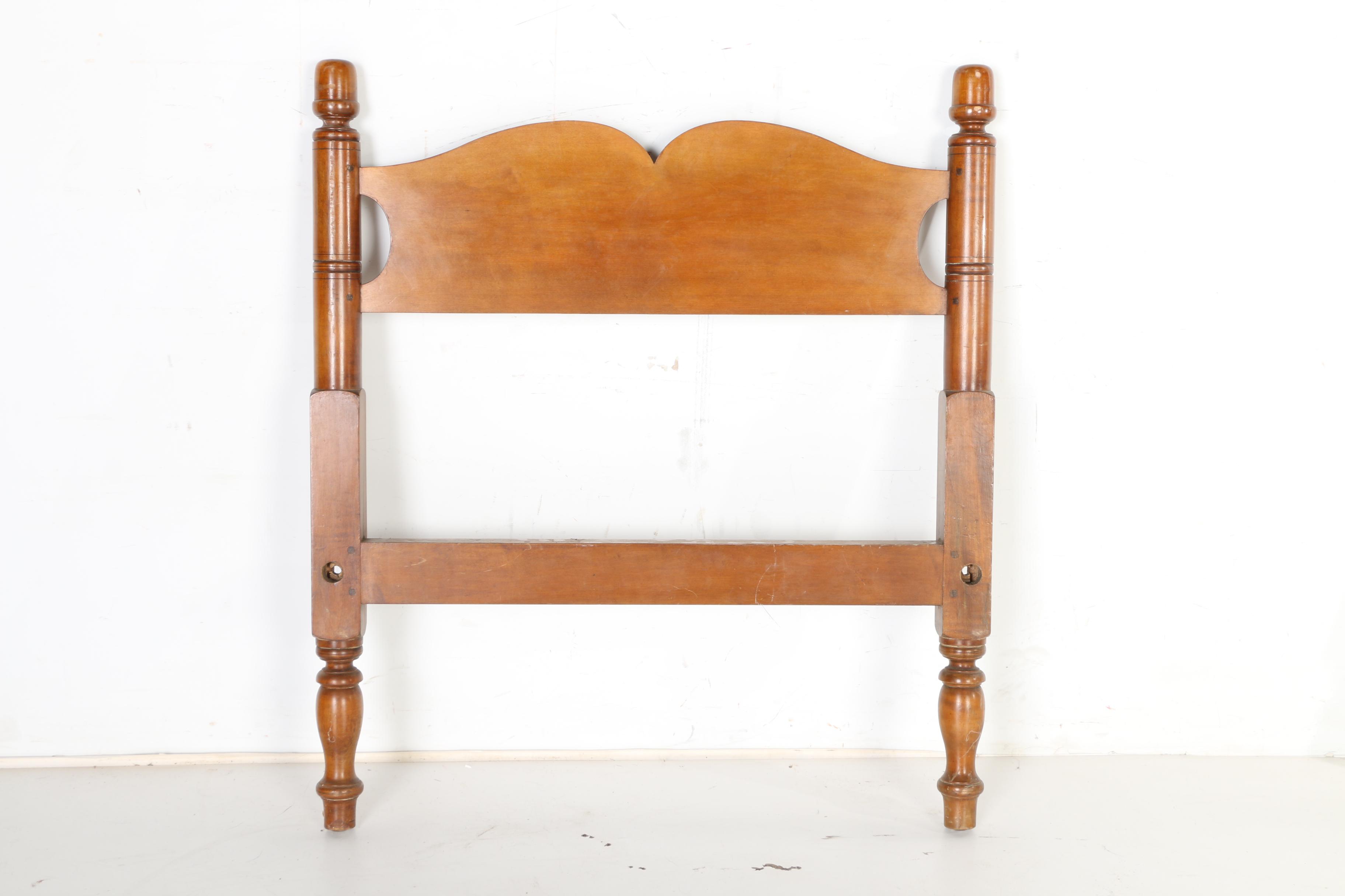 Vintage Maple Twin Size Bed Frame by Wallace Nutting