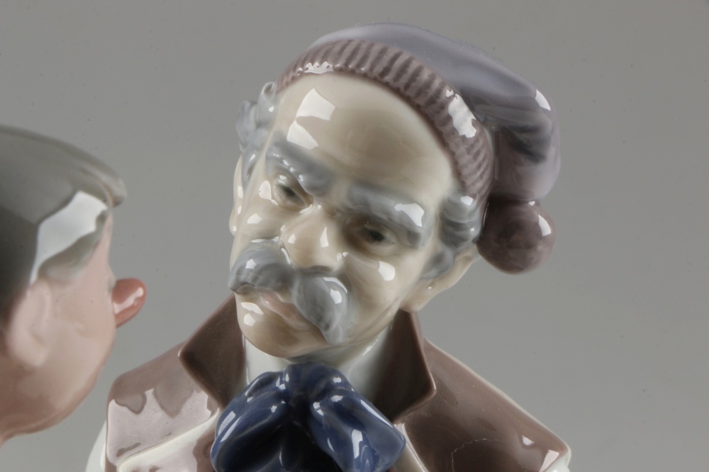 Lladro "Puppet Painter" Ceramic Figurine