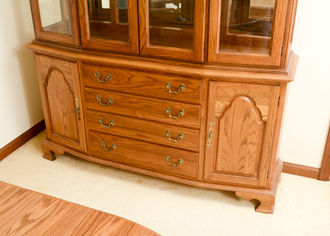 Cochrane Oak Lighted China Cabinet