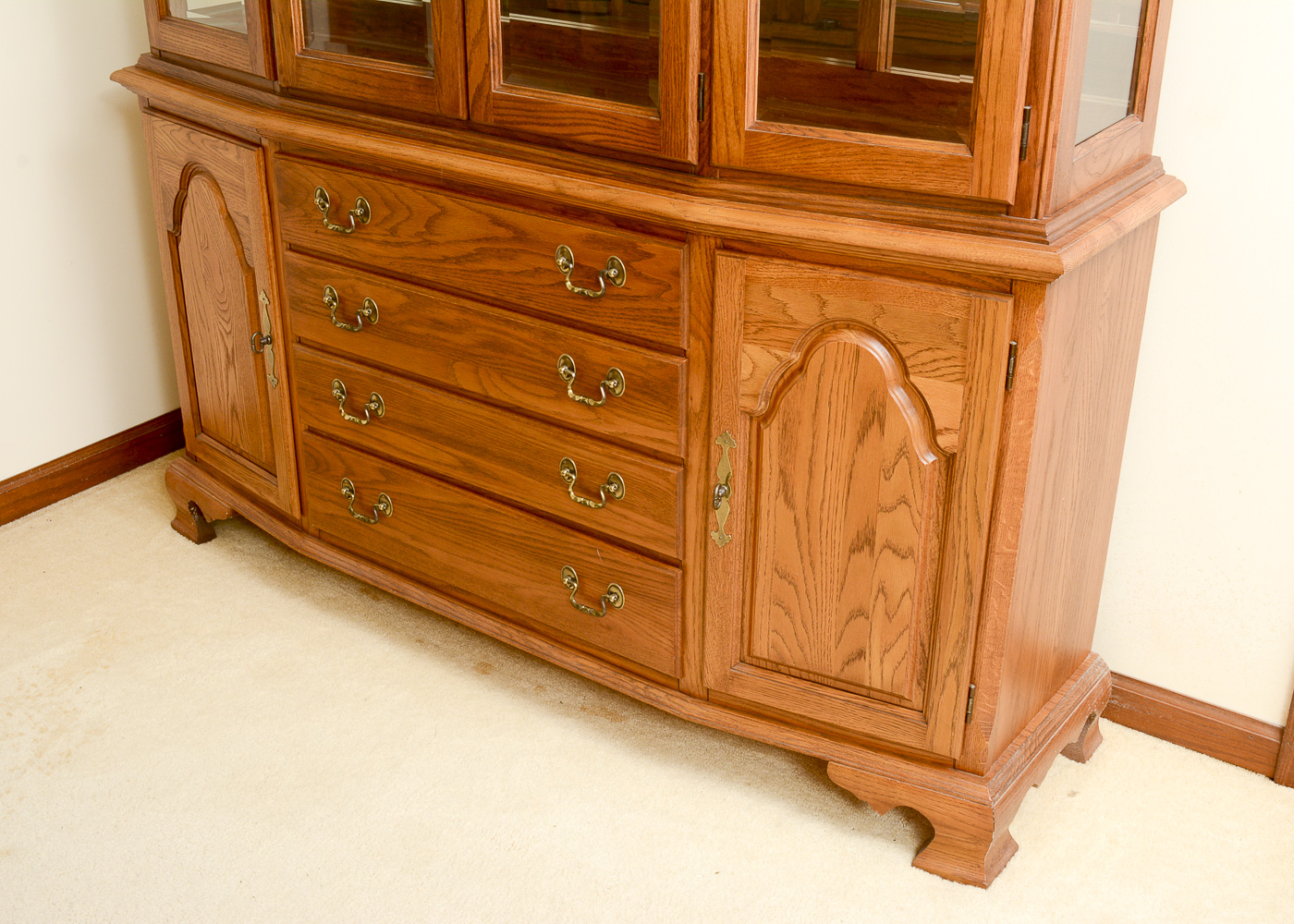 Cochrane Oak Lighted China Cabinet