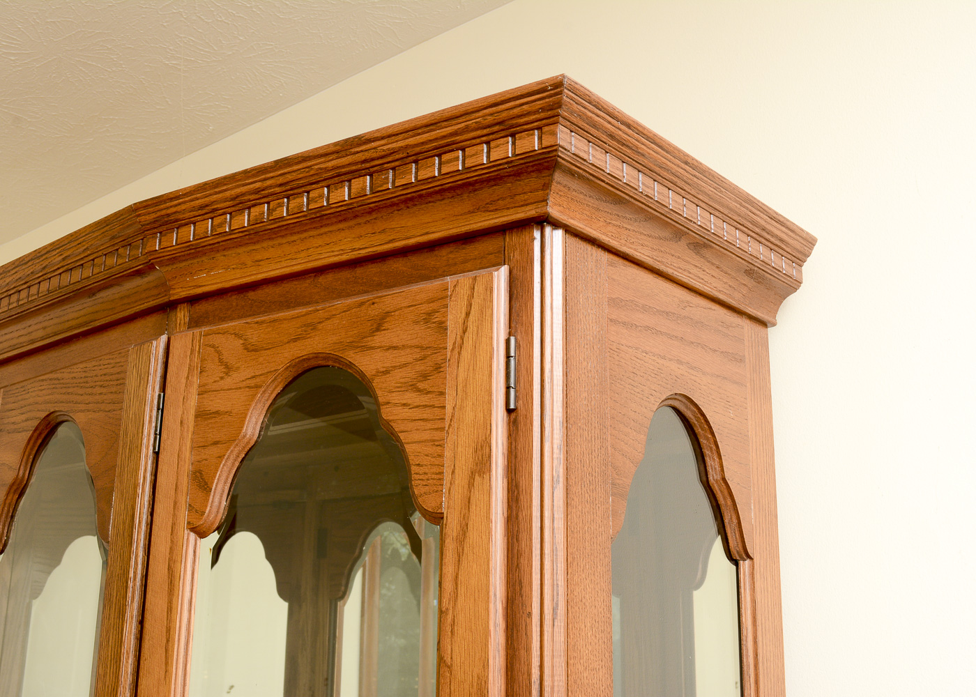 Cochrane Oak Lighted China Cabinet