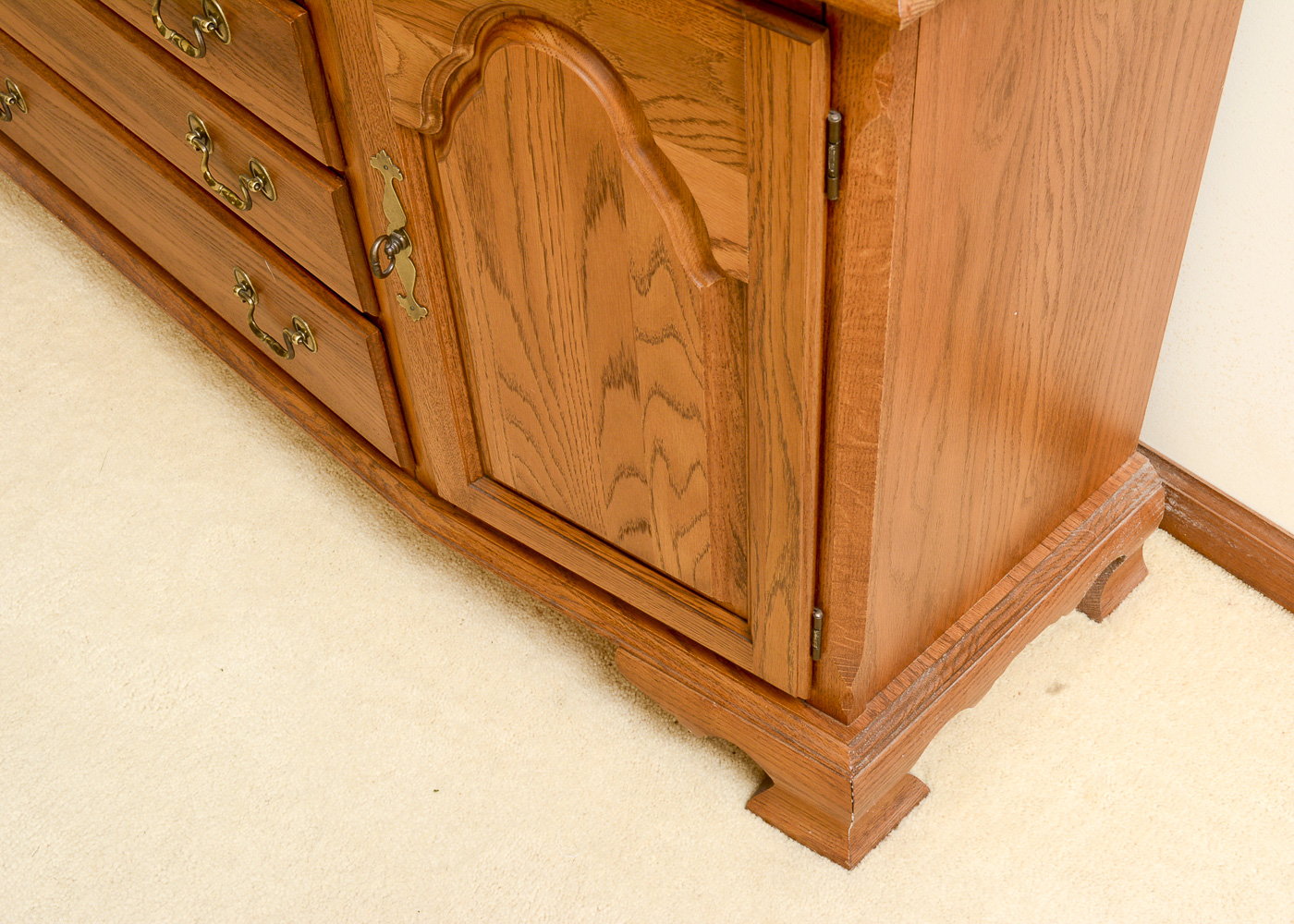 Cochrane Oak Lighted China Cabinet