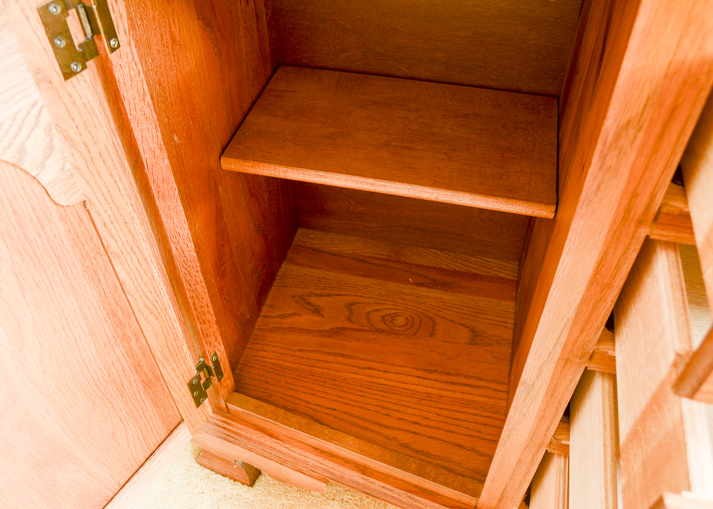 Cochrane Oak Lighted China Cabinet