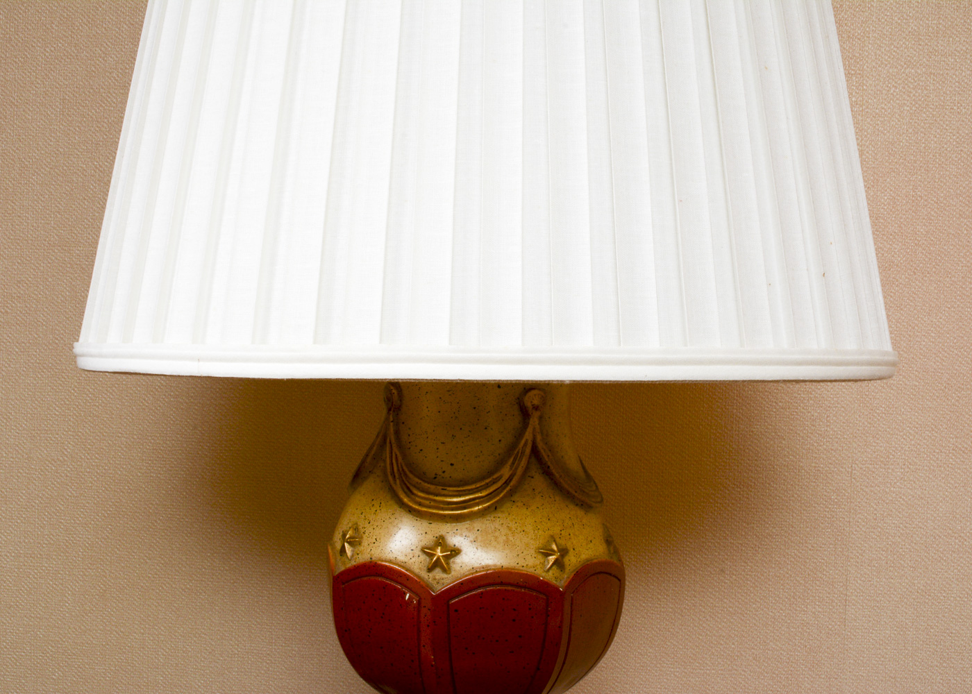 Plaster Patriotic Table Lamp