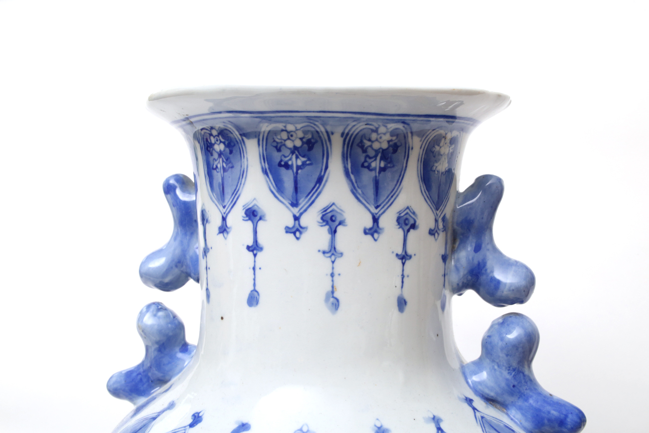 20th Century Blue and White Chinese Vase