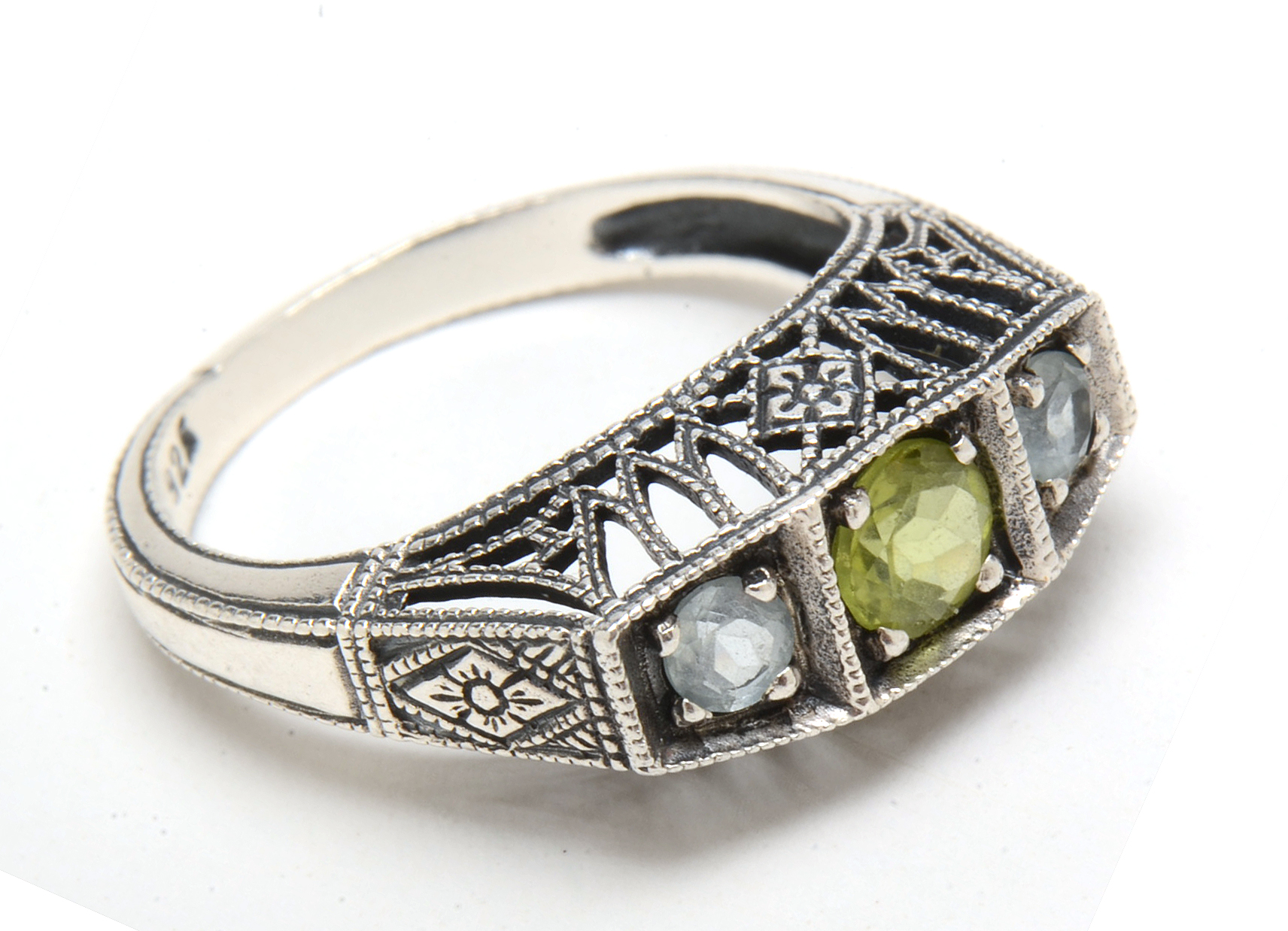 Sterling Silver Peridot and Blue Topaz Ring