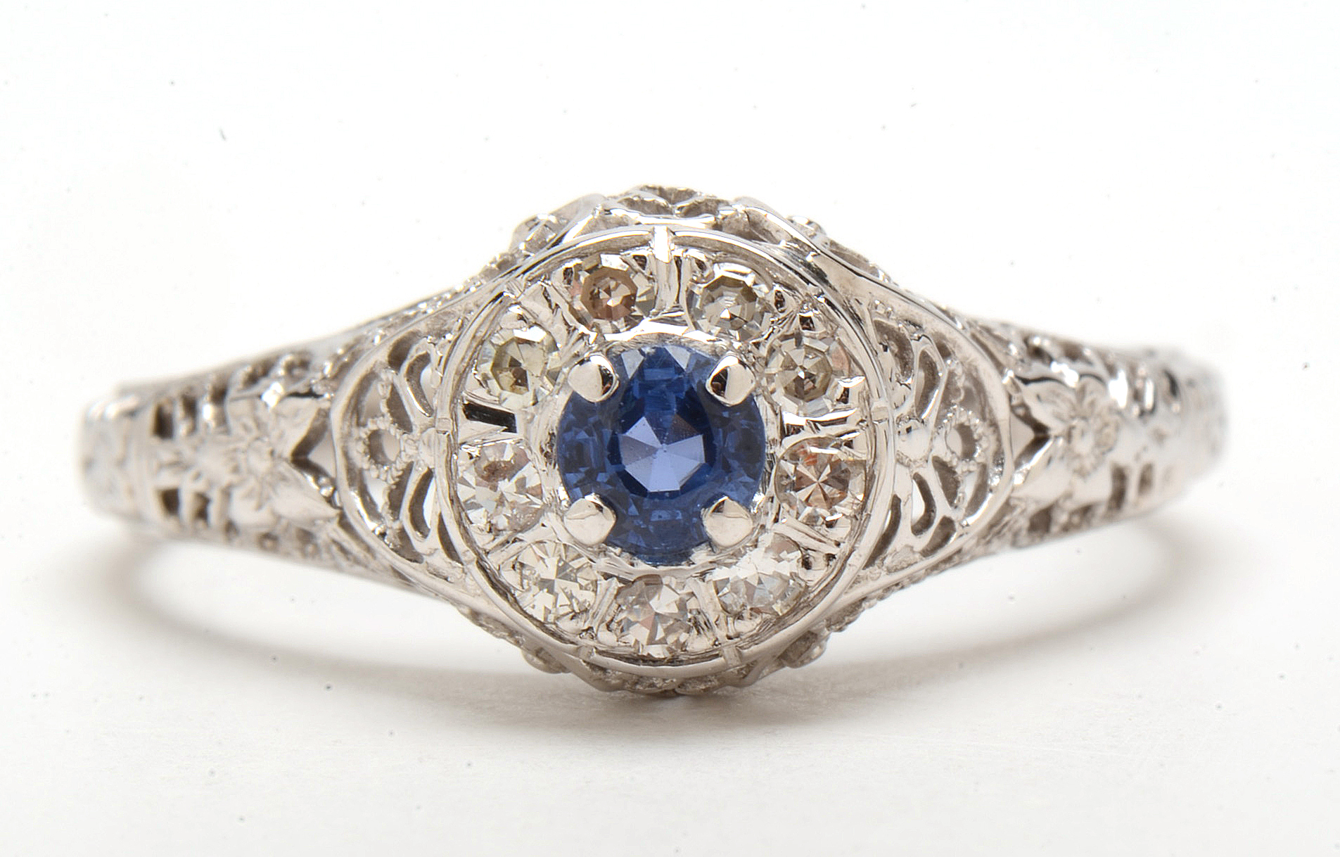 1920s Bluite 18K White Gold Natural Blue Sapphire Diamond Ring