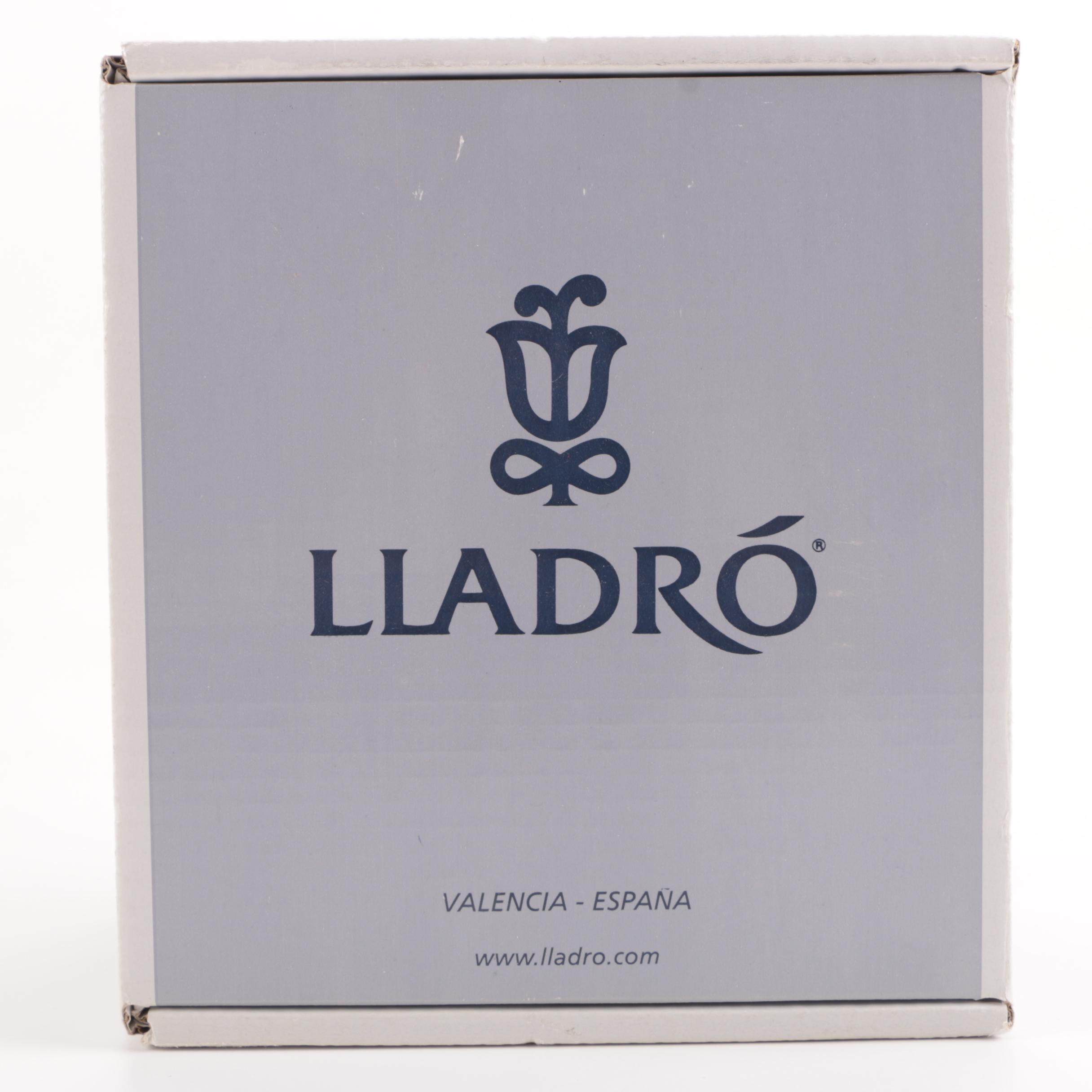 Lladró "Eskimo Riders" Figurine