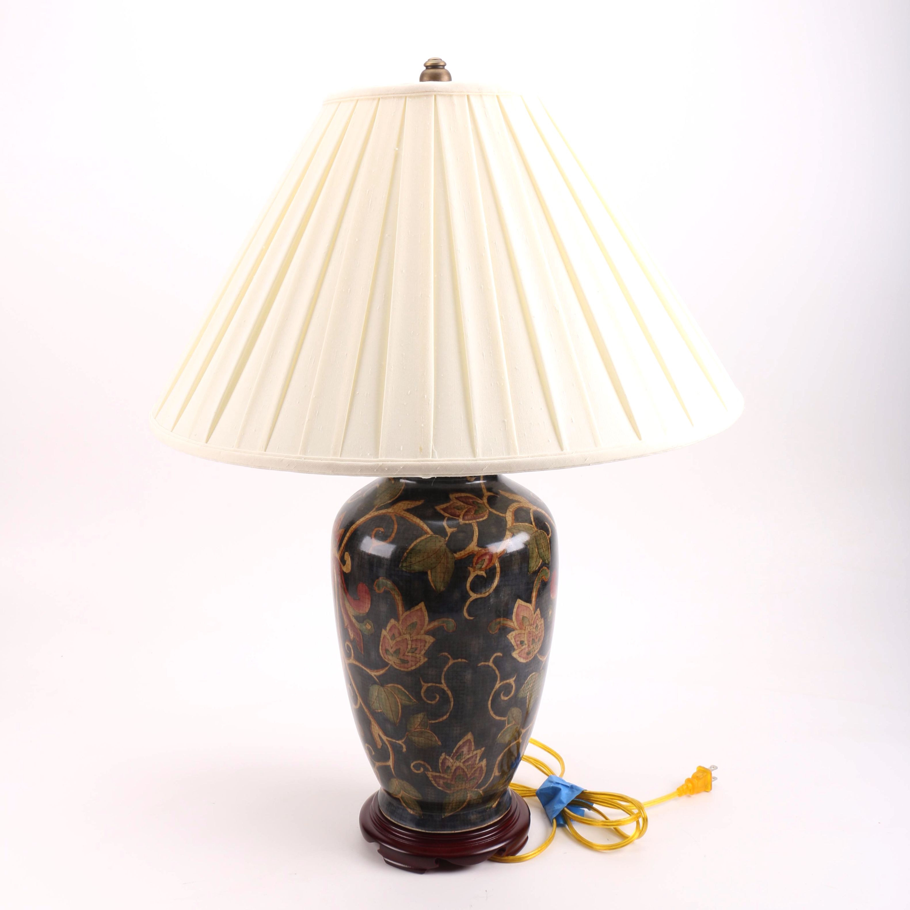 Ceramic Vase Lamp