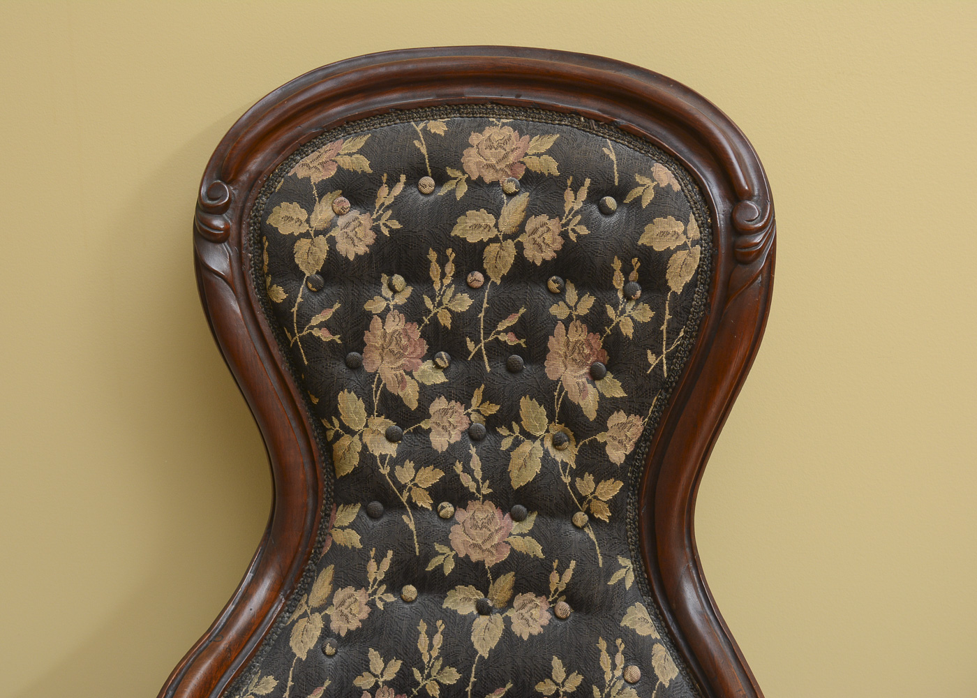 Victorian Style Spoon-Back Chair