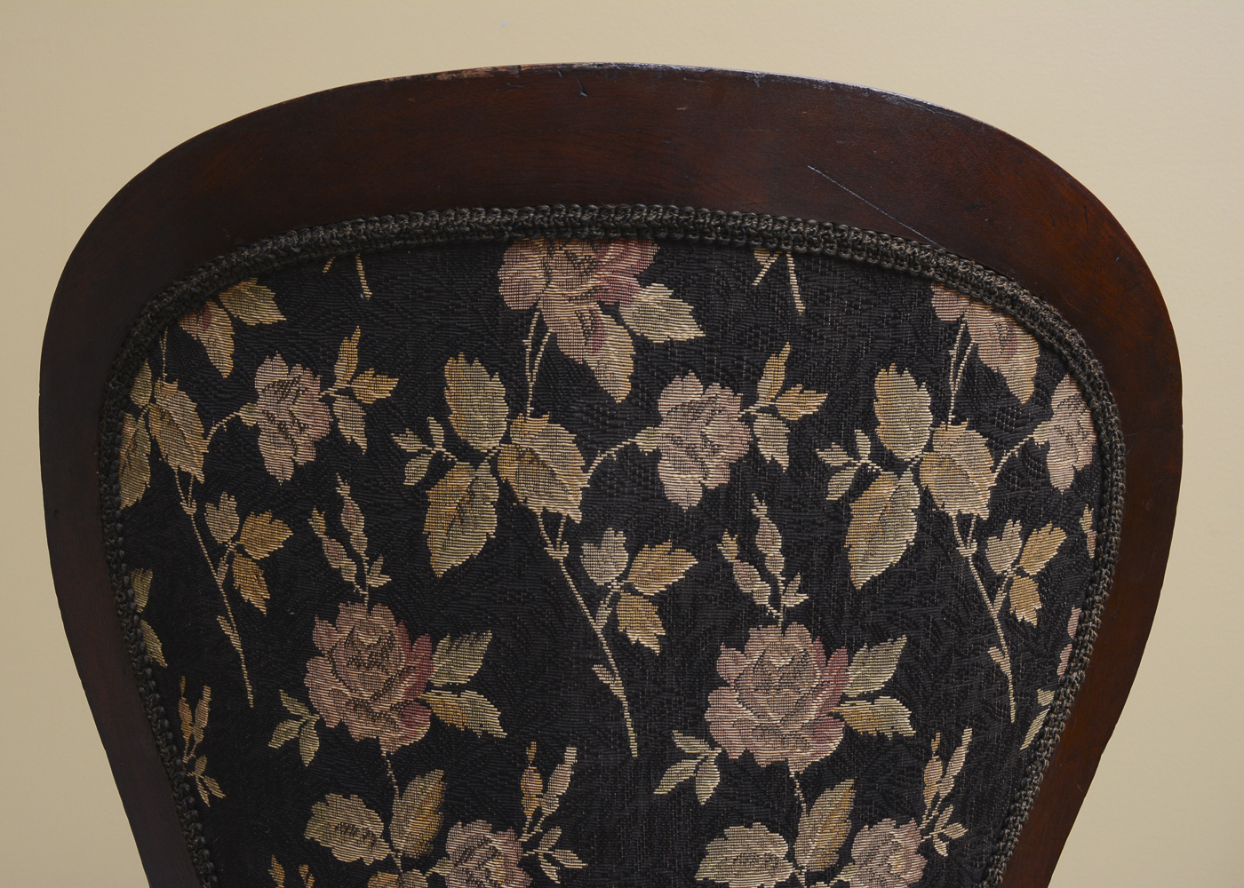 Victorian Style Spoon-Back Chair