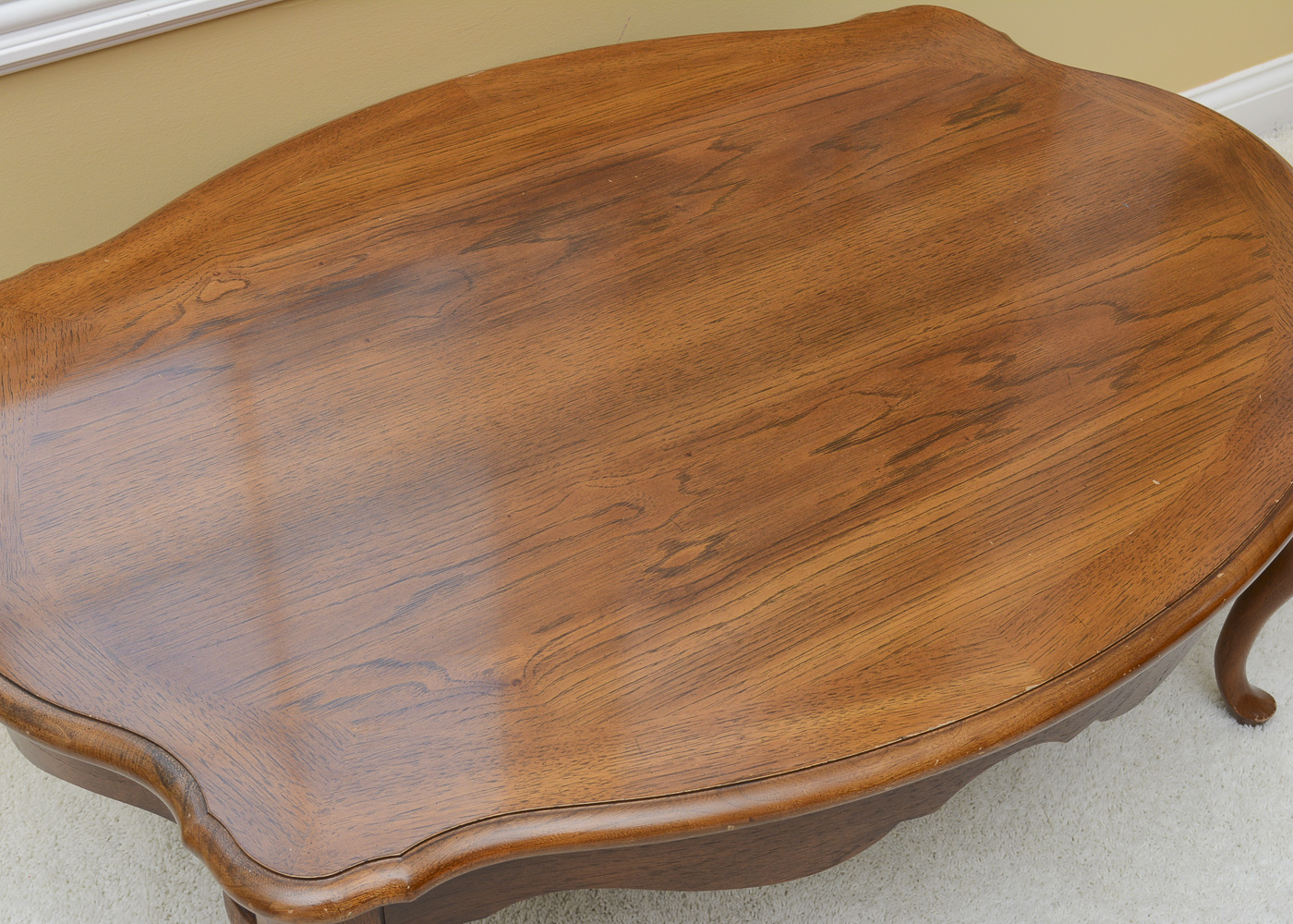 Queen Anne Style Coffee Table